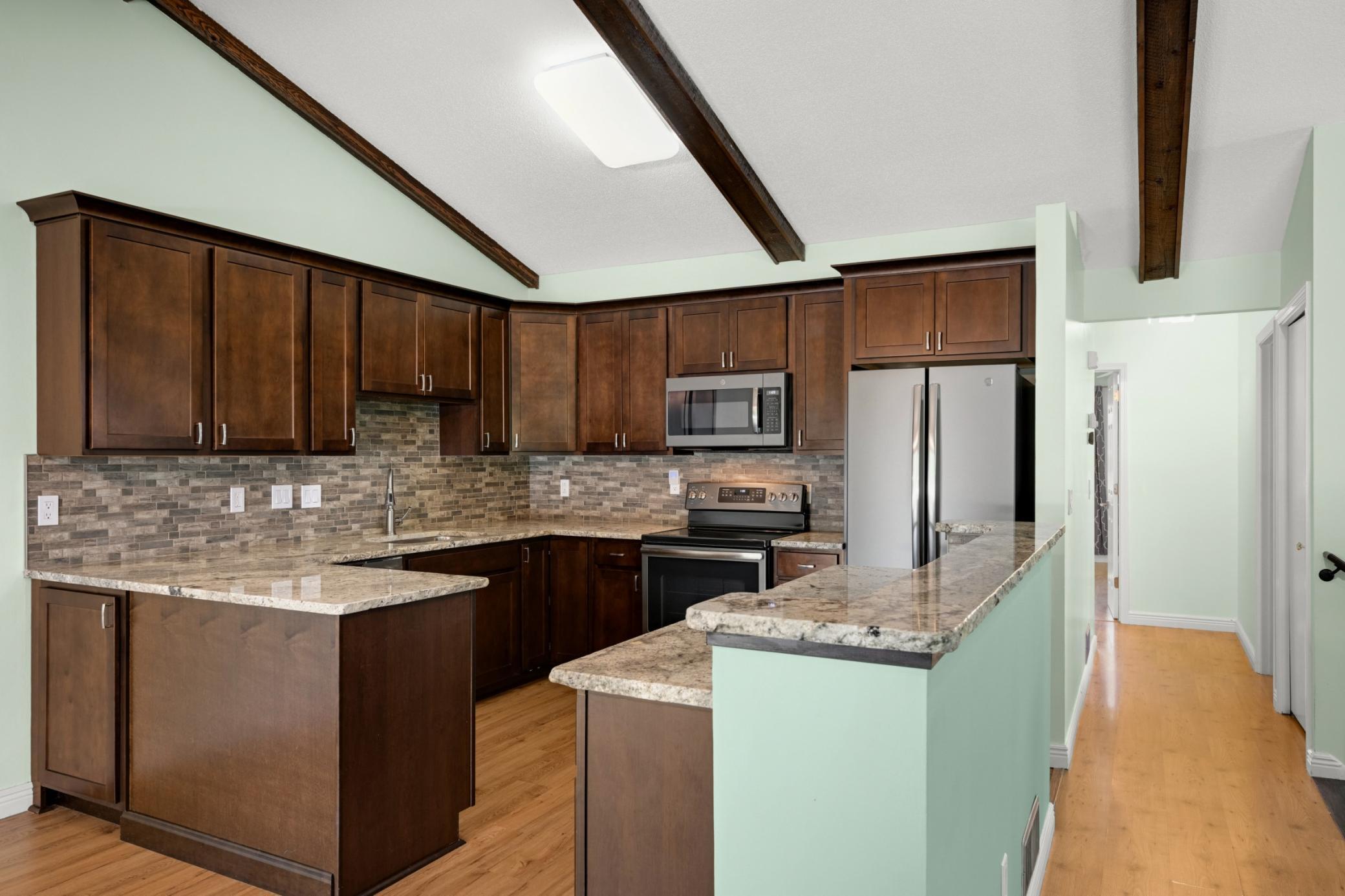 View of Residential at 6710 Buckingham Bay, Woodbury MN 55125, Woodbury (5 of 23) - Mike Wilen | Minnesota Team Real Estate