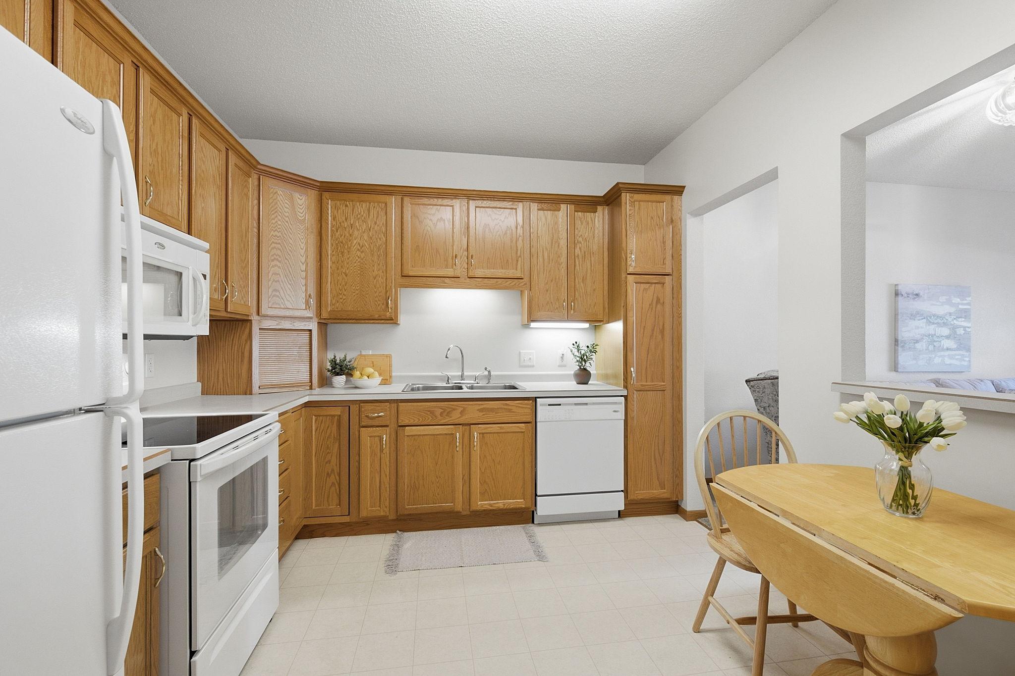 View of Residential at 1201 Hadley Avenue #107, Oakdale MN 55128, Oakdale (8 of 43) - Mike Wilen | Minnesota Team Real Estate