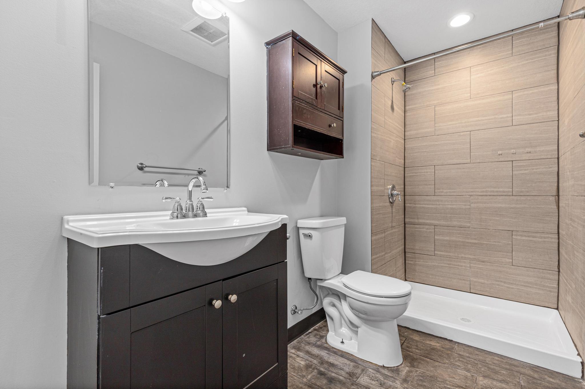 View of Residential Income at 857 23rd Avenue, Minneapolis MN 55414, Minneapolis (13 of 31) - Mike Wilen | Minnesota Team Real Estate