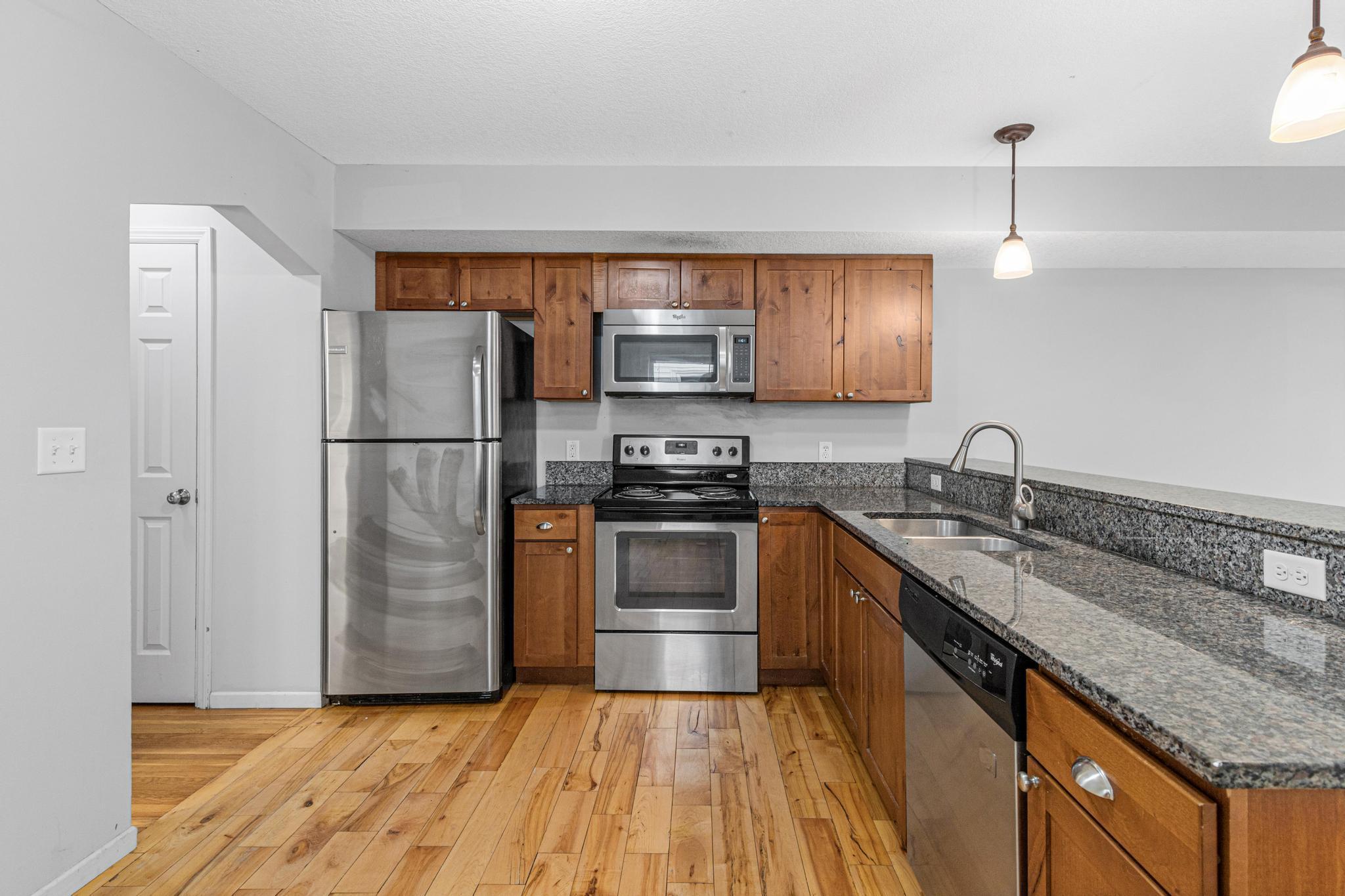 View of Residential Income at 857 23rd Avenue, Minneapolis MN 55414, Minneapolis (6 of 31) - Mike Wilen | Minnesota Team Real Estate