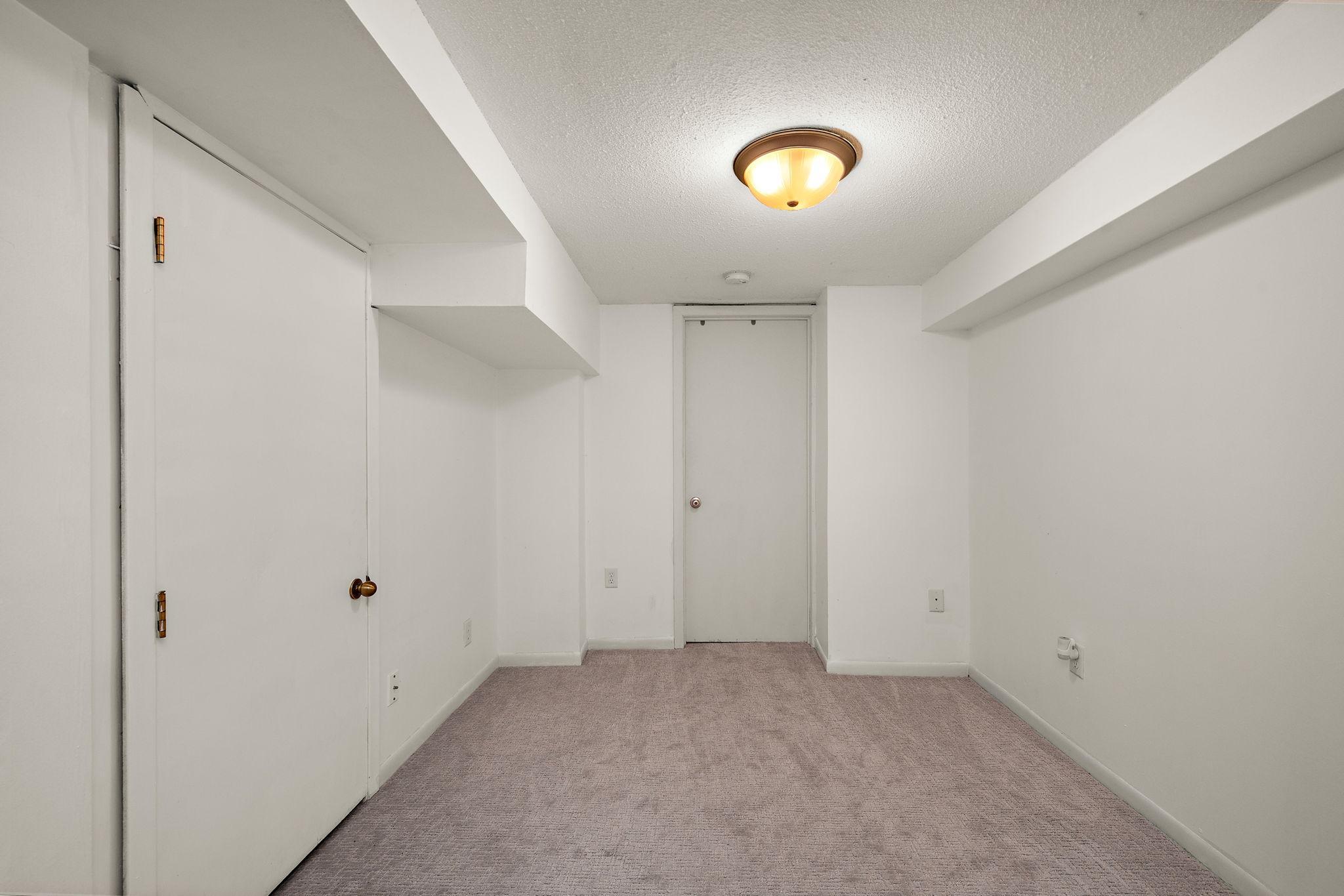 View of Residential at 2745 Hampshire Avenue, Saint Louis Park MN 55426, Saint Louis Park (14 of 25) - Mike Wilen | Minnesota Team Real Estate