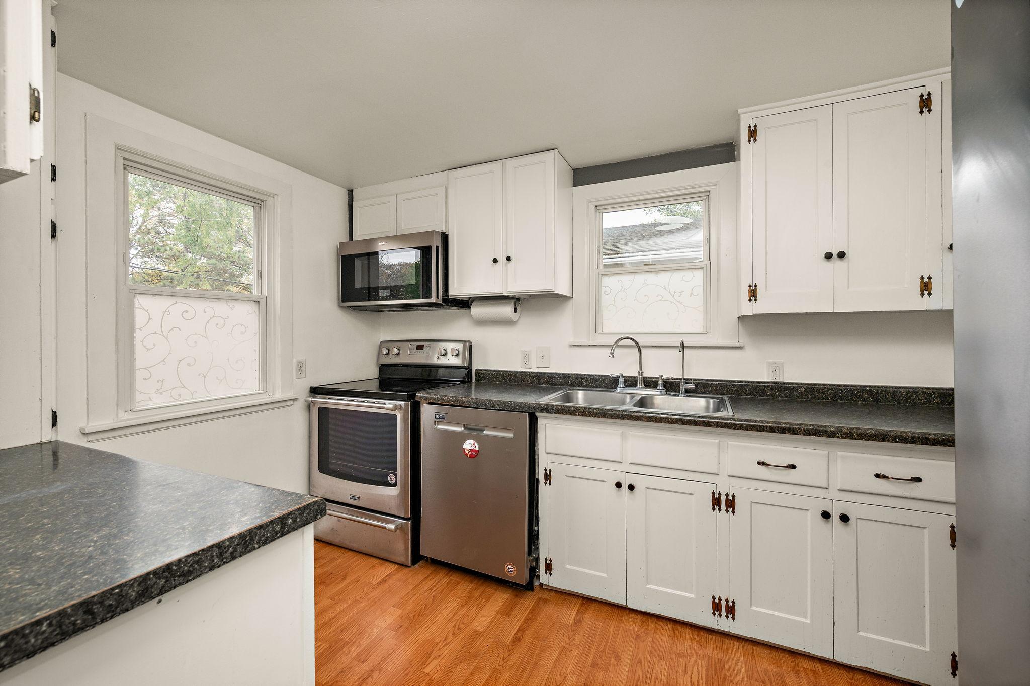 View of Residential at 2745 Hampshire Avenue, Saint Louis Park MN 55426, Saint Louis Park (8 of 25) - Mike Wilen | Minnesota Team Real Estate