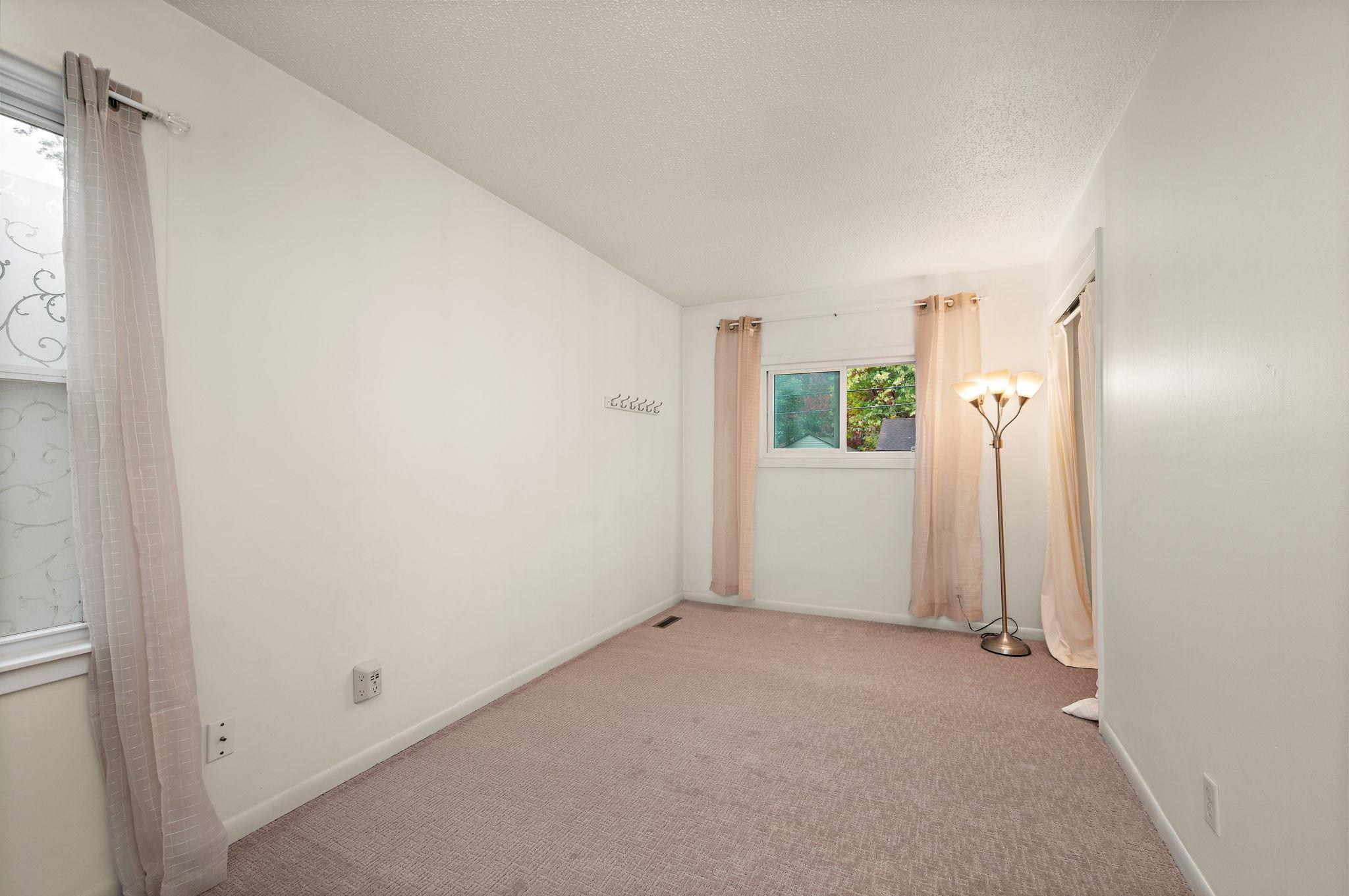 View of Residential at 2745 Hampshire Avenue, Saint Louis Park MN 55426, Saint Louis Park (6 of 25) - Mike Wilen | Minnesota Team Real Estate