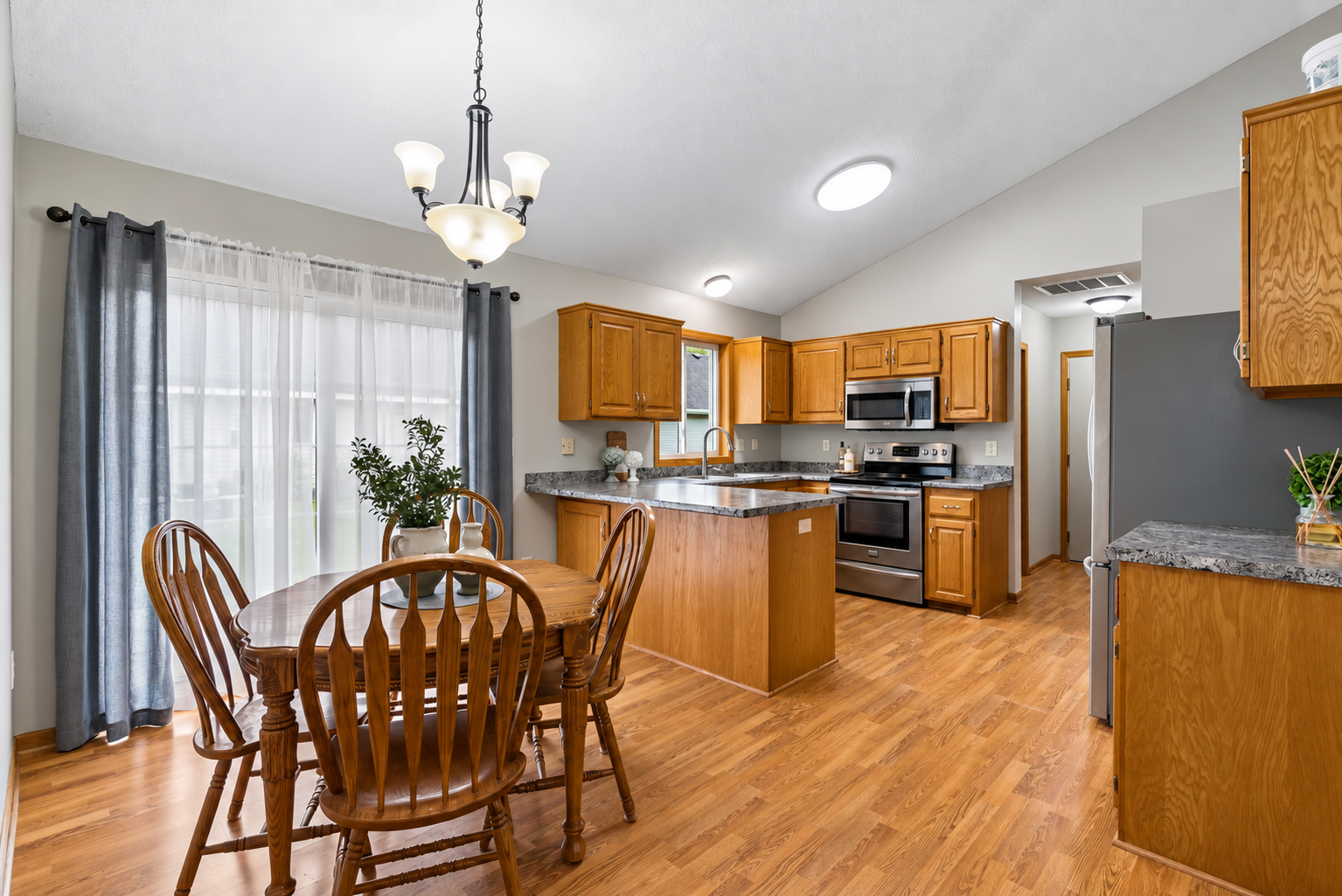 View of Residential at 3601 Heidelberg Lane, Saint Bonifacius MN 55375, Saint Bonifacius (3 of 26) - Mike Wilen | Minnesota Team Real Estate