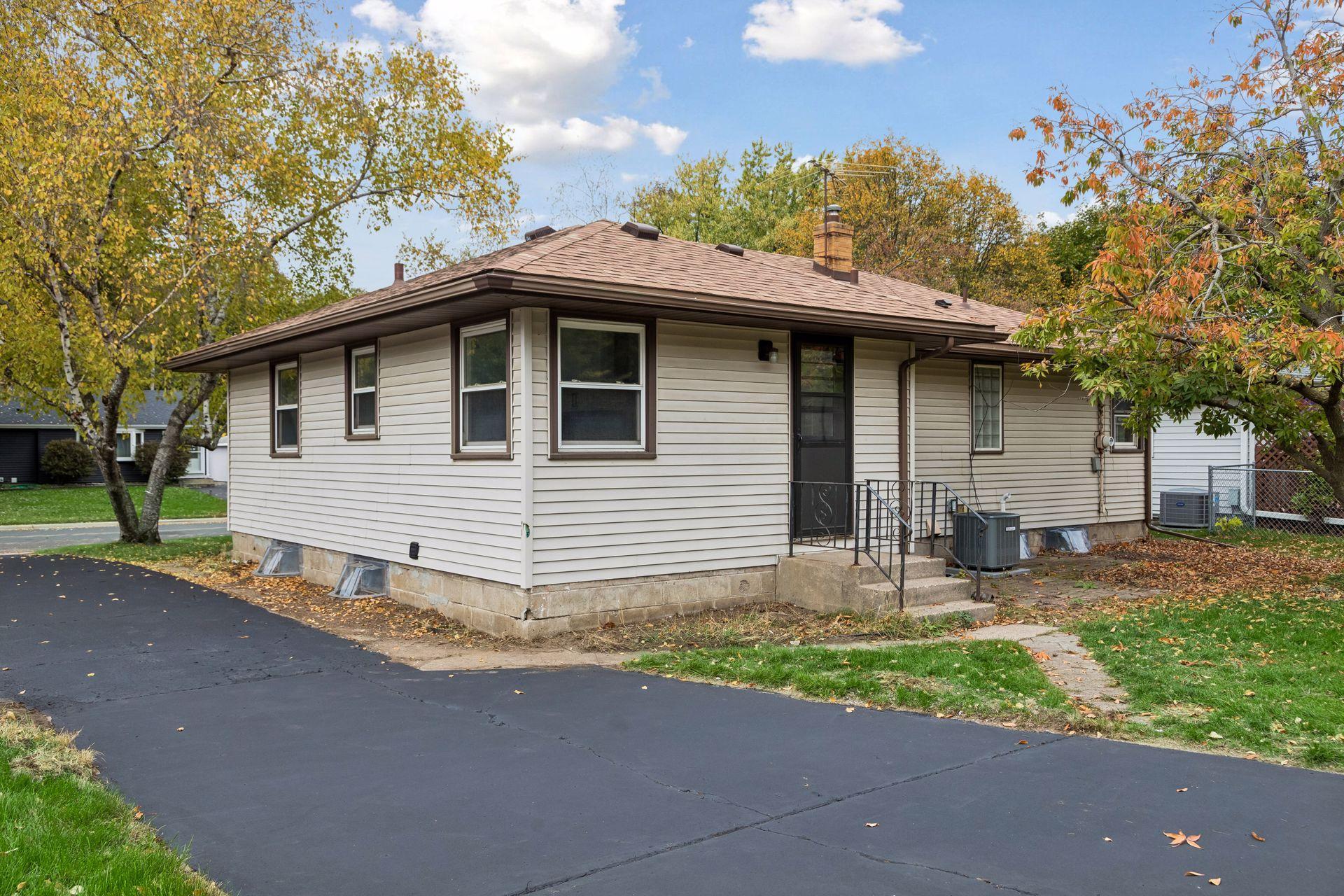 View of Residential at 740 24th Avenue, South Saint Paul MN 55075, South Saint Paul (28 of 33) - Mike Wilen | Minnesota Team Real Estate