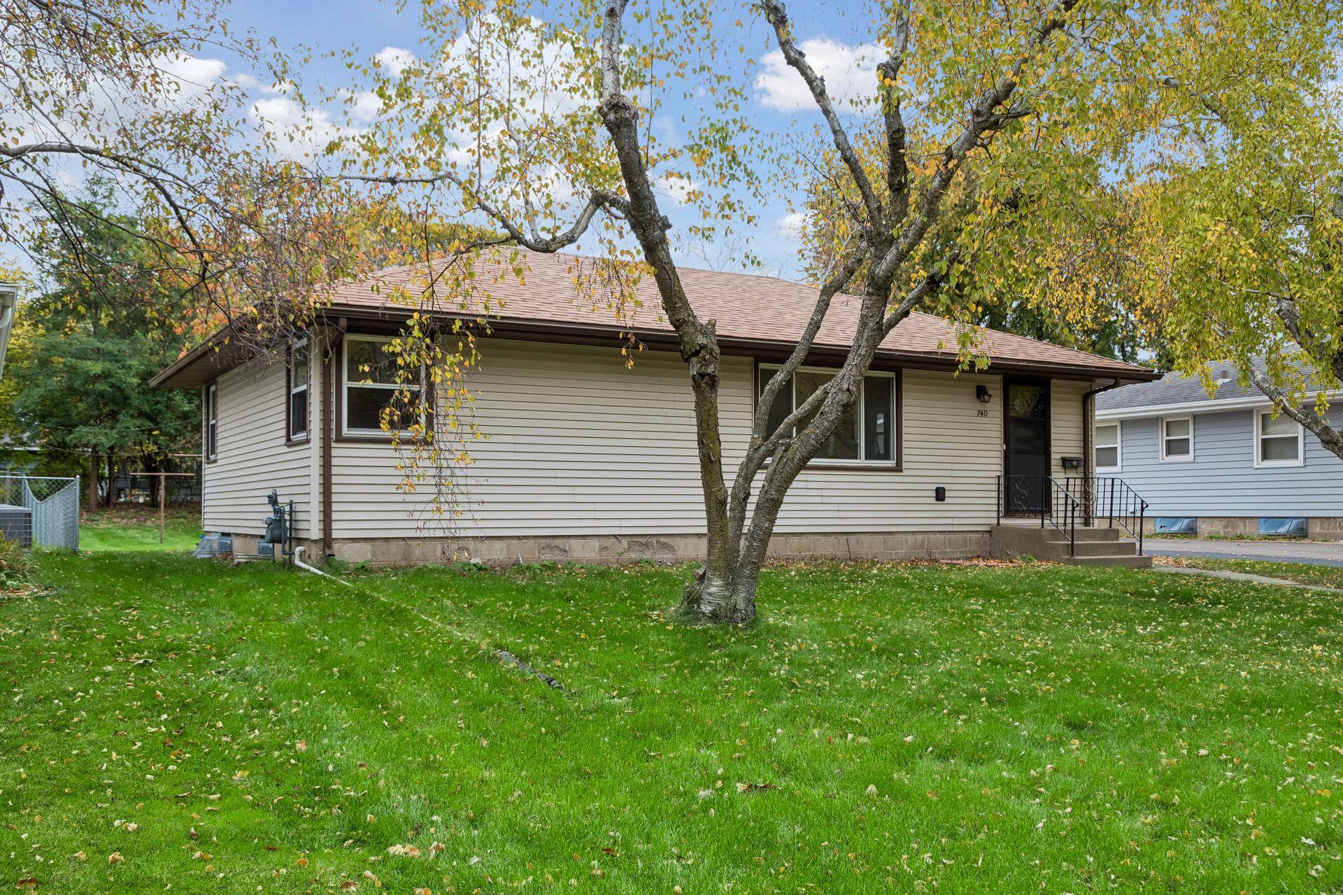 View of Residential at 740 24th Avenue, South Saint Paul MN 55075, South Saint Paul (3 of 33) - Mike Wilen | Minnesota Team Real Estate