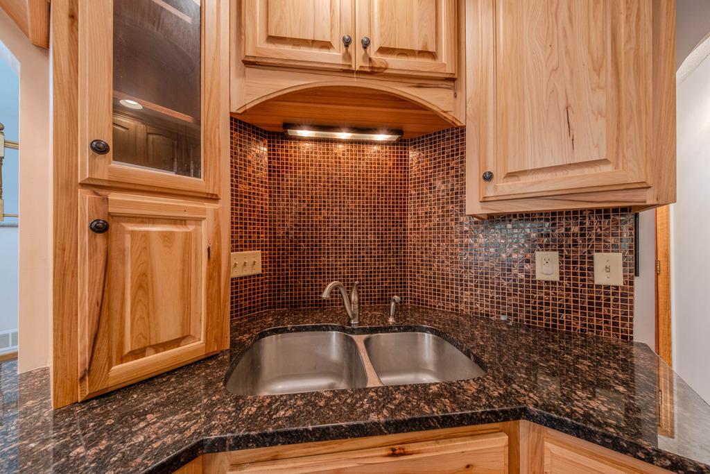 View of Residential at 1568 Lakewood Drive, Maplewood MN 55119, Maplewood (33 of 54) - Mike Wilen | Minnesota Team Real Estate
