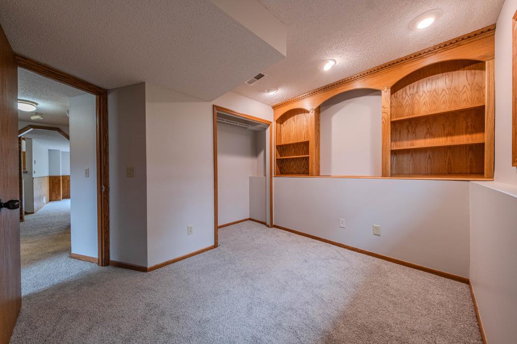 View of Residential at 1568 Lakewood Drive, Maplewood MN 55119, Maplewood (21 of 54) - Mike Wilen | Minnesota Team Real Estate