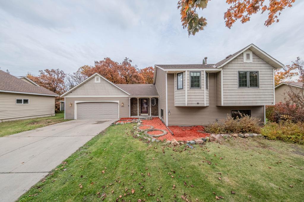 View of Residential at 1568 Lakewood Drive, Maplewood MN 55119, Maplewood (18 of 54) - Mike Wilen | Minnesota Team Real Estate