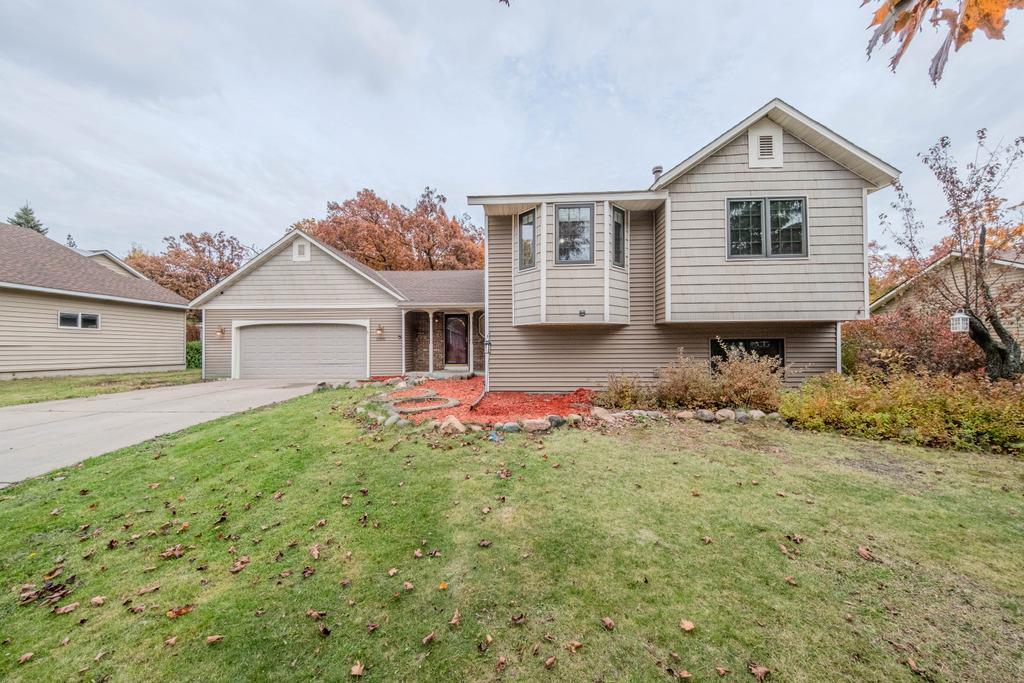 View of Residential at 1568 Lakewood Drive, Maplewood MN 55119, Maplewood (8 of 54) - Mike Wilen | Minnesota Team Real Estate