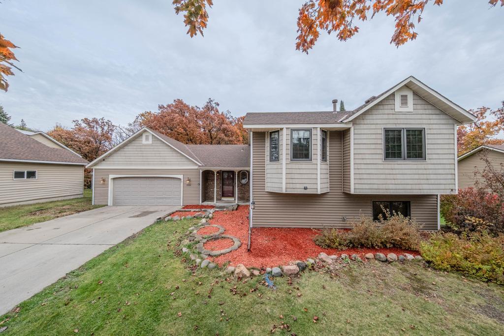 View of Residential at 1568 Lakewood Drive, Maplewood MN 55119, Maplewood (3 of 54) - Mike Wilen | Minnesota Team Real Estate