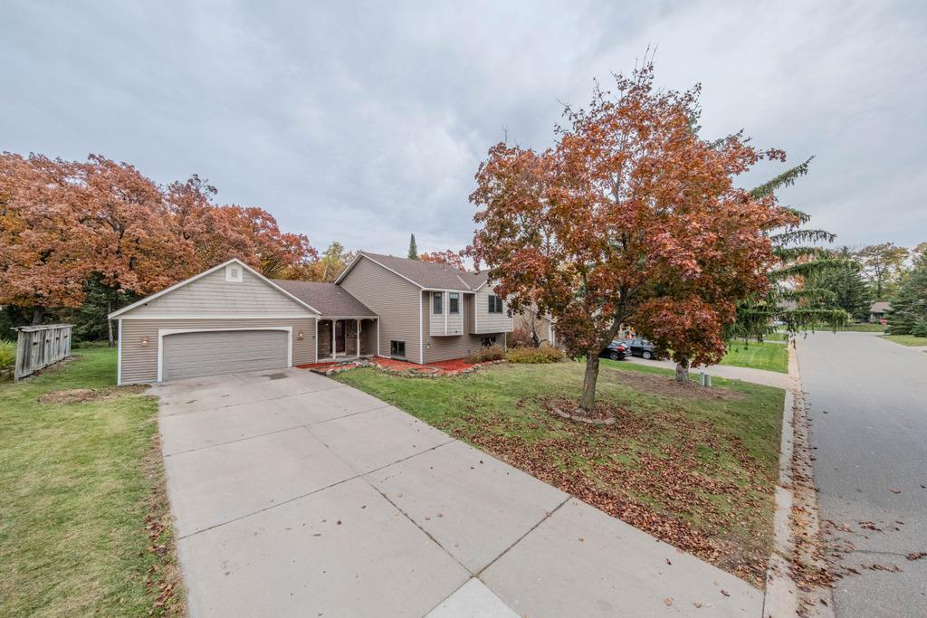 View of Single Family at 1568 Lakewood Drive, Maplewood - Mike Wilen | Minnesota Team Real Estate