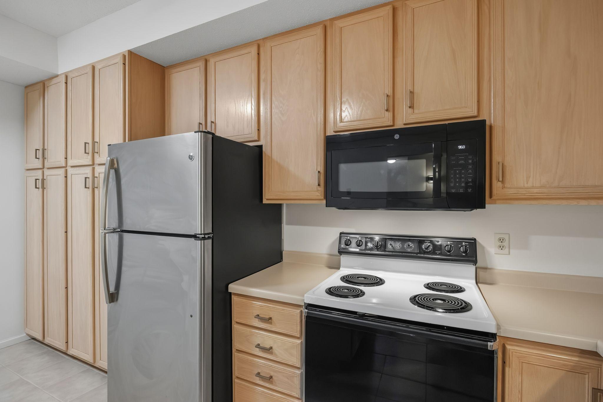 View of Residential at 7400 Edinborough Way #5205, Edina MN 55435, Edina (25 of 58) - Mike Wilen | Minnesota Team Real Estate