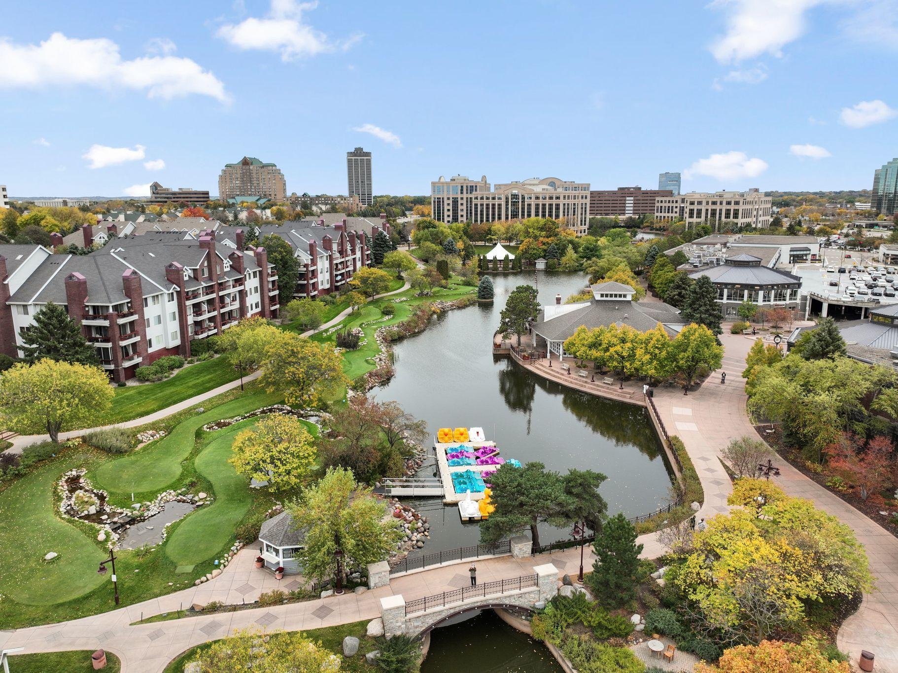 View of Residential at 7400 Edinborough Way #5205, Edina MN 55435, Edina (54 of 58) - Mike Wilen | Minnesota Team Real Estate