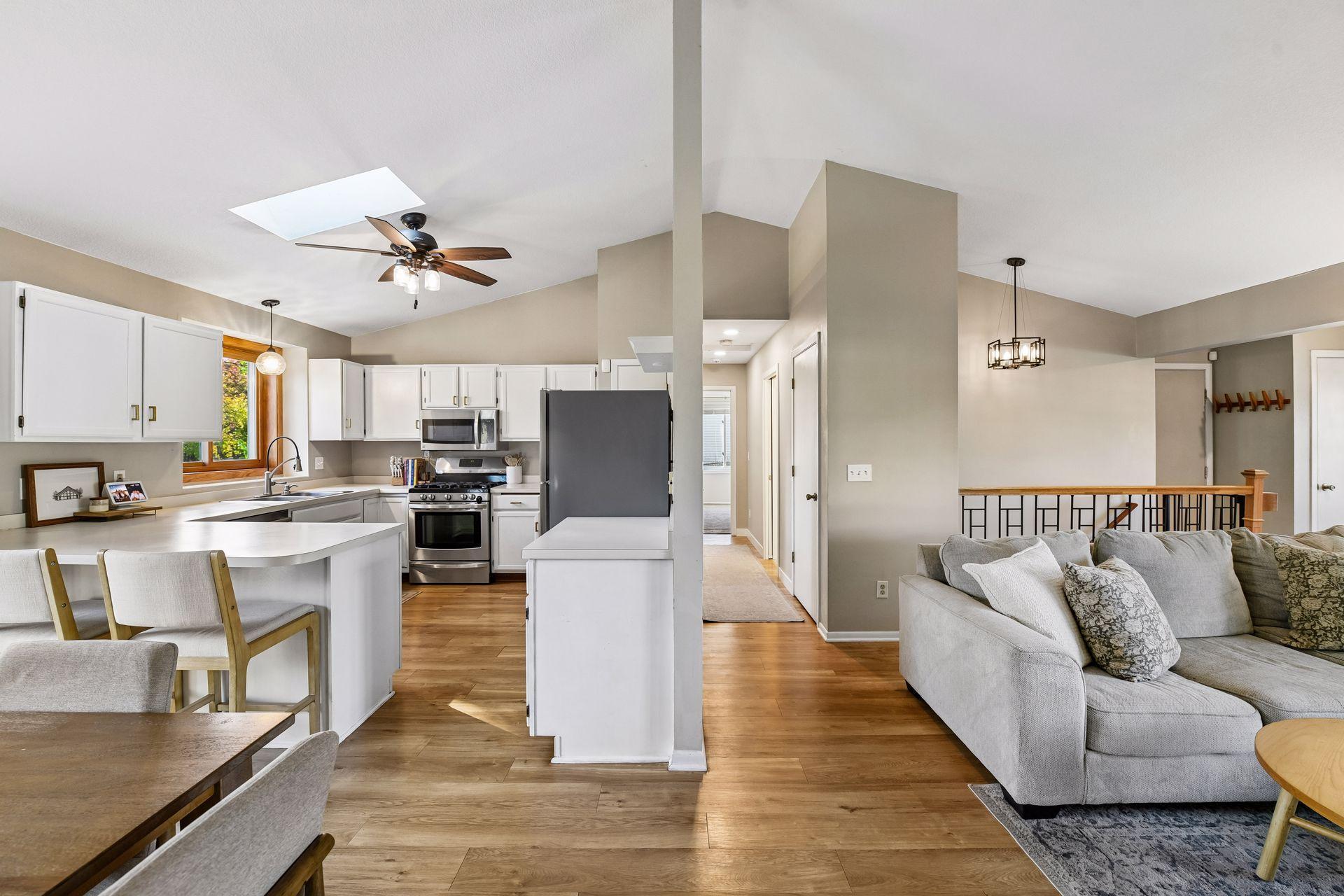View of Residential at 18763 Pennington Avenue, Eden Prairie MN 55346, Eden Prairie (6 of 29) - Mike Wilen | Minnesota Team Real Estate