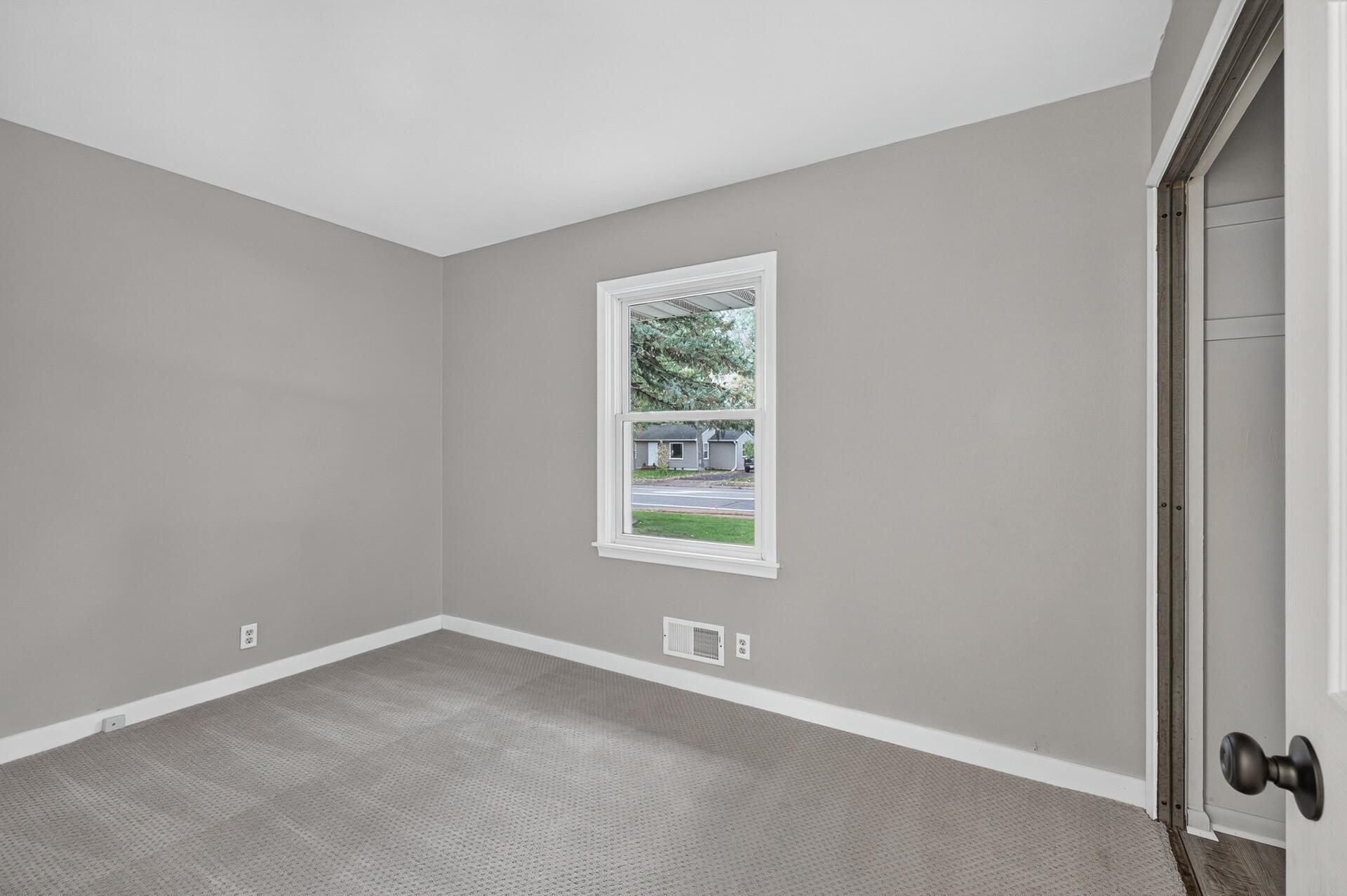 View of Residential at 9218 Portland Avenue, Bloomington MN 55420, Bloomington (14 of 28) - Mike Wilen | Minnesota Team Real Estate
