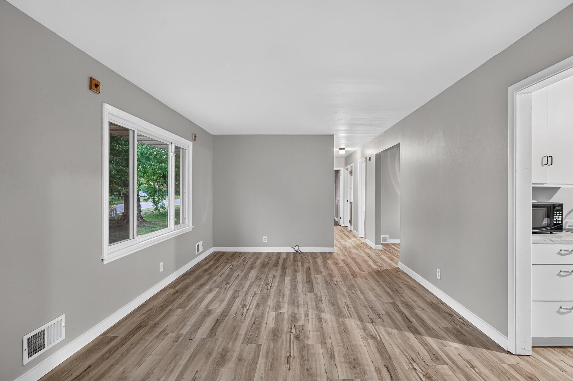 View of Residential at 9218 Portland Avenue, Bloomington MN 55420, Bloomington (8 of 28) - Mike Wilen | Minnesota Team Real Estate
