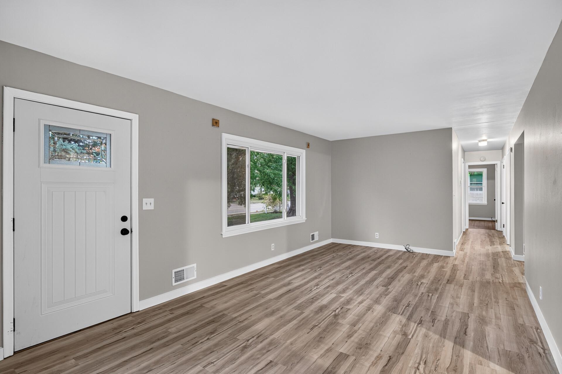 View of Residential at 9218 Portland Avenue, Bloomington MN 55420, Bloomington (7 of 28) - Mike Wilen | Minnesota Team Real Estate