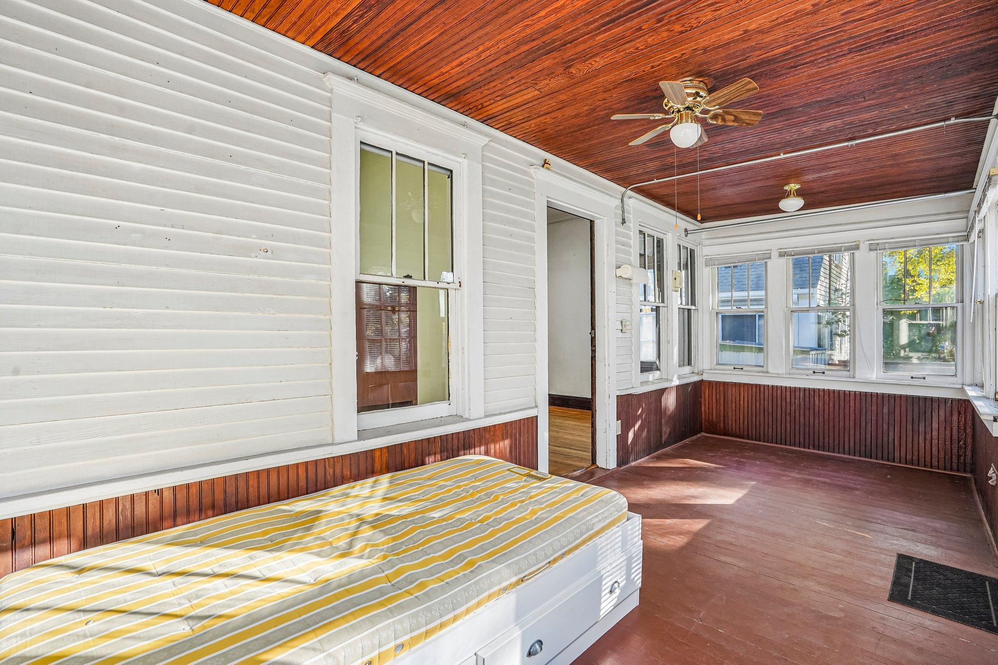 View of Residential at 1157 Maryland Avenue, Saint Paul MN 55106, Saint Paul (31 of 41) - Mike Wilen | Minnesota Team Real Estate
