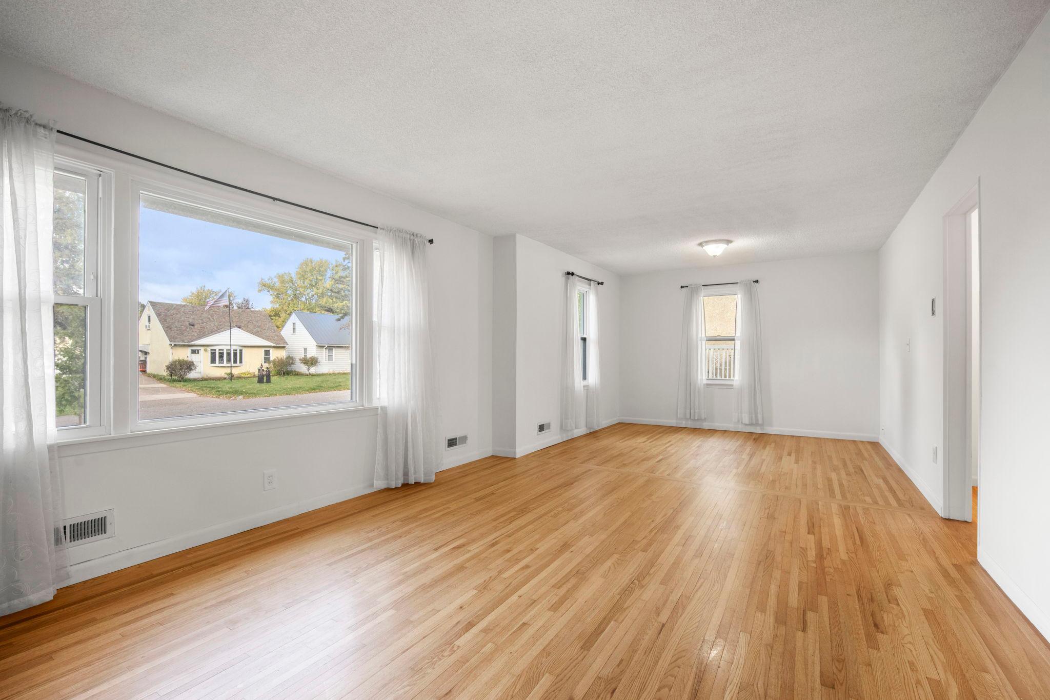 View of Residential at 1844 Barclay Street, Maplewood MN 55109, Maplewood (15 of 48) - Mike Wilen | Minnesota Team Real Estate
