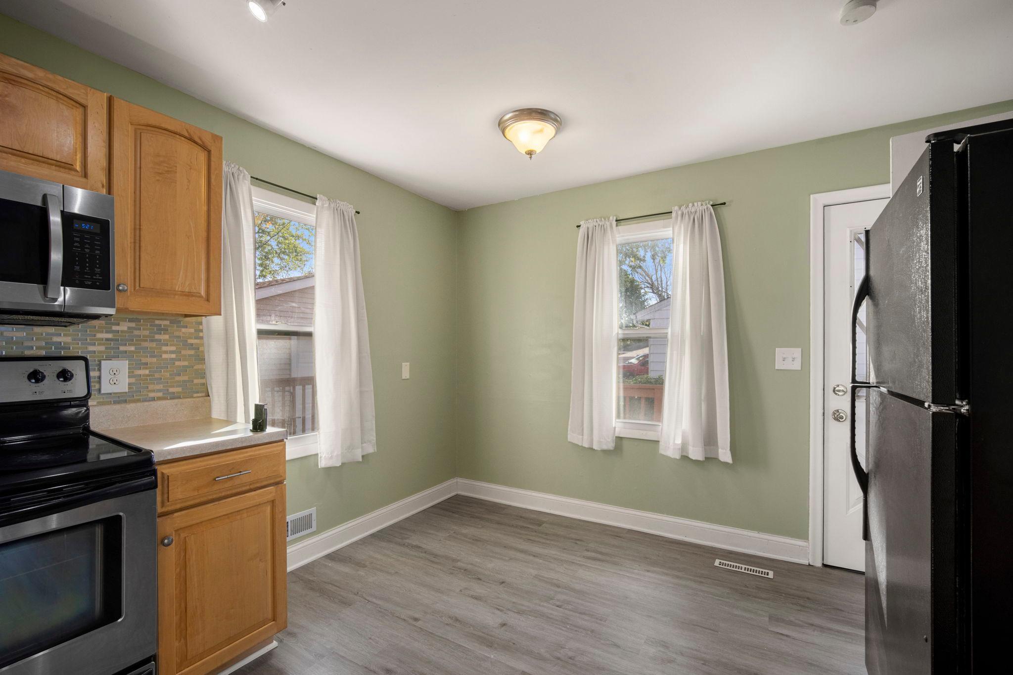 View of Residential at 1844 Barclay Street, Maplewood MN 55109, Maplewood (11 of 48) - Mike Wilen | Minnesota Team Real Estate