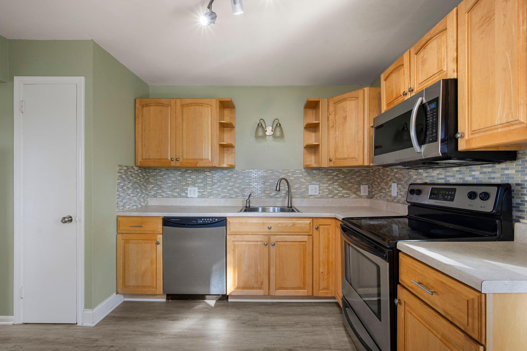 View of Residential at 1844 Barclay Street, Maplewood MN 55109, Maplewood (9 of 48) - Mike Wilen | Minnesota Team Real Estate