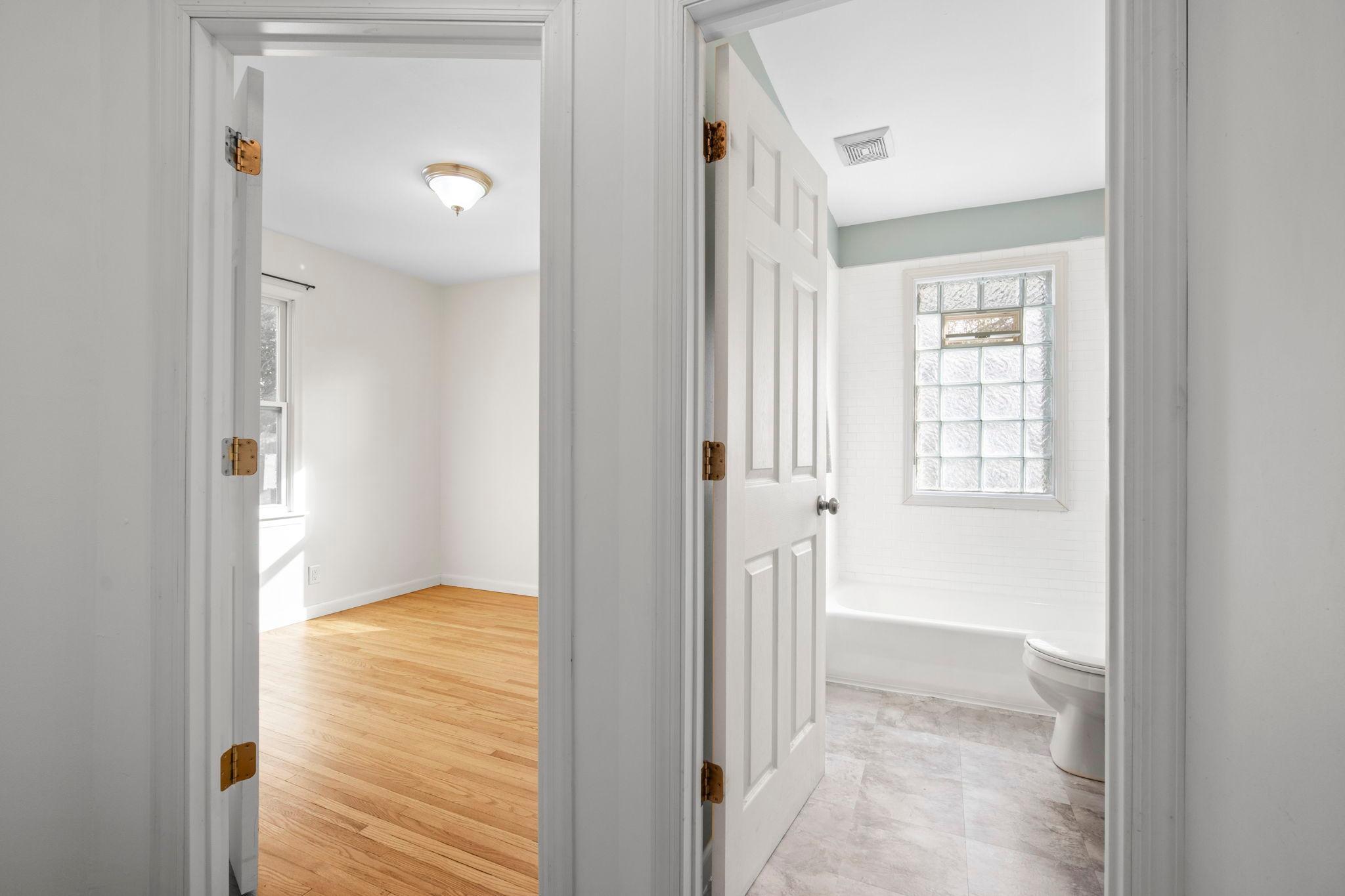 View of Residential at 1844 Barclay Street, Maplewood MN 55109, Maplewood (20 of 48) - Mike Wilen | Minnesota Team Real Estate