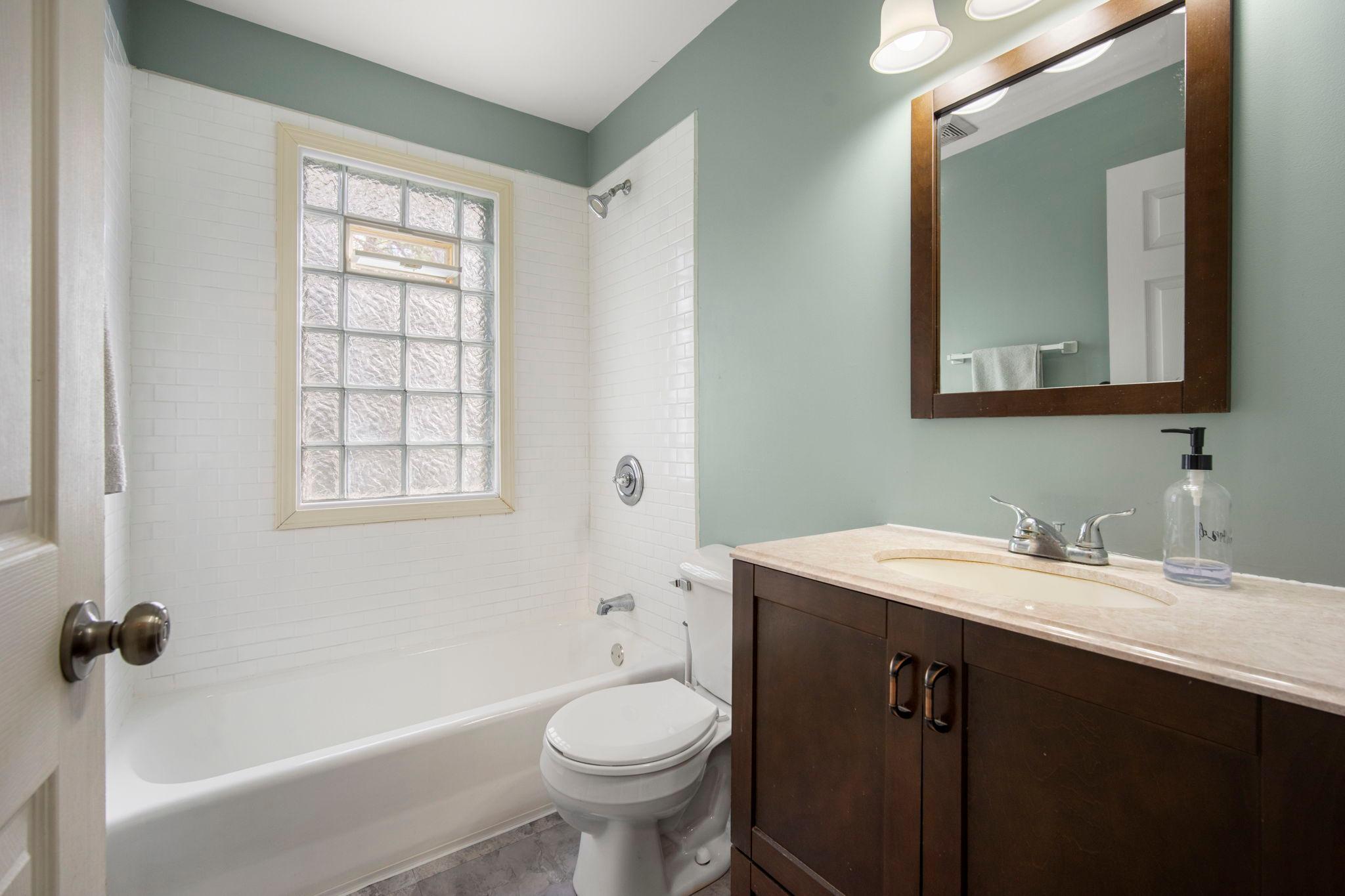 View of Residential at 1844 Barclay Street, Maplewood MN 55109, Maplewood (19 of 48) - Mike Wilen | Minnesota Team Real Estate