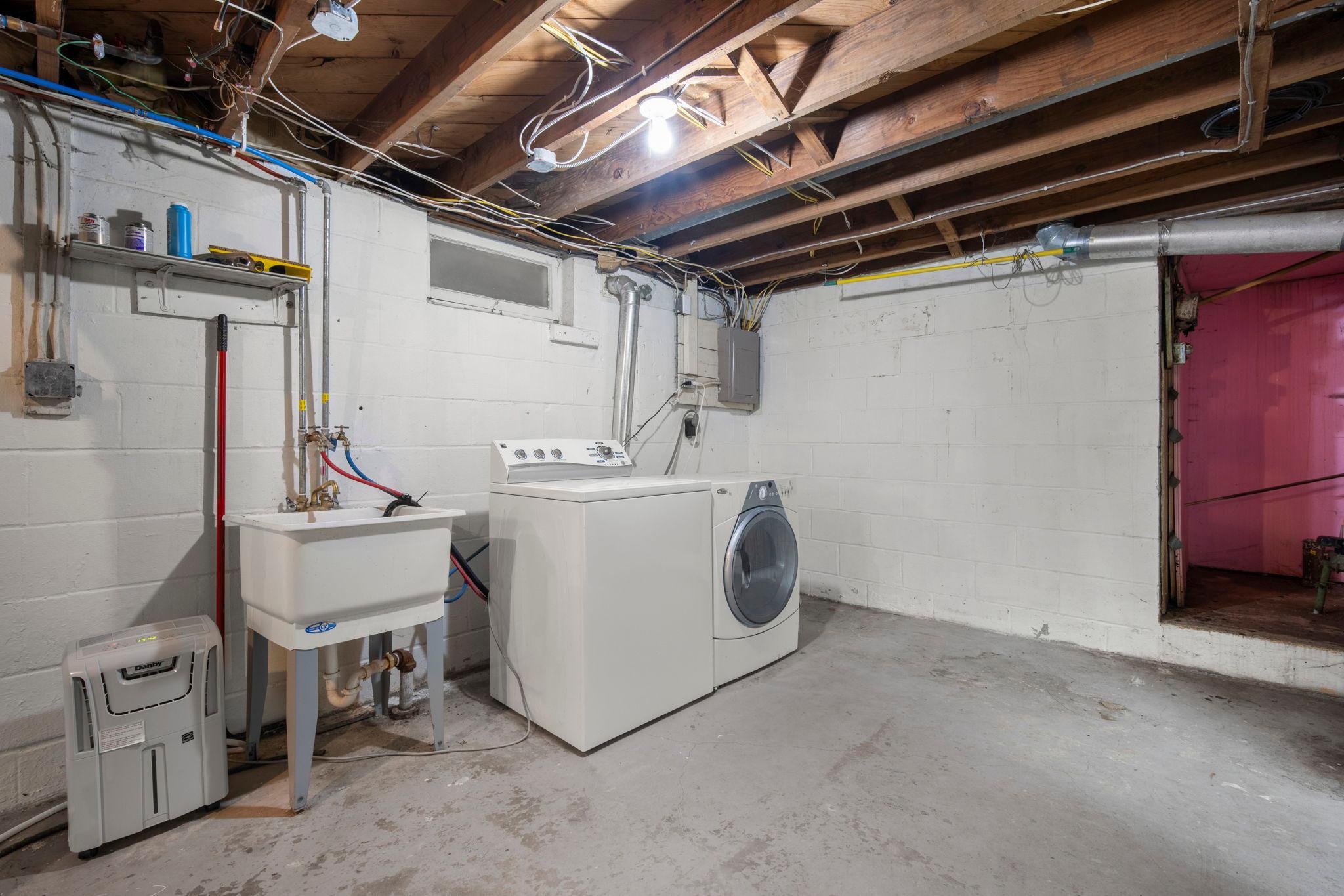 View of Residential at 1844 Barclay Street, Maplewood MN 55109, Maplewood (33 of 48) - Mike Wilen | Minnesota Team Real Estate