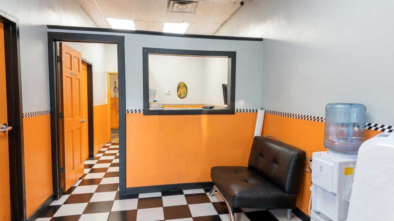 View of Commercial Sale at 3412 Cedar Avenue, Minneapolis MN 55407, Minneapolis (3 of 12) - Mike Wilen | Minnesota Team Real Estate