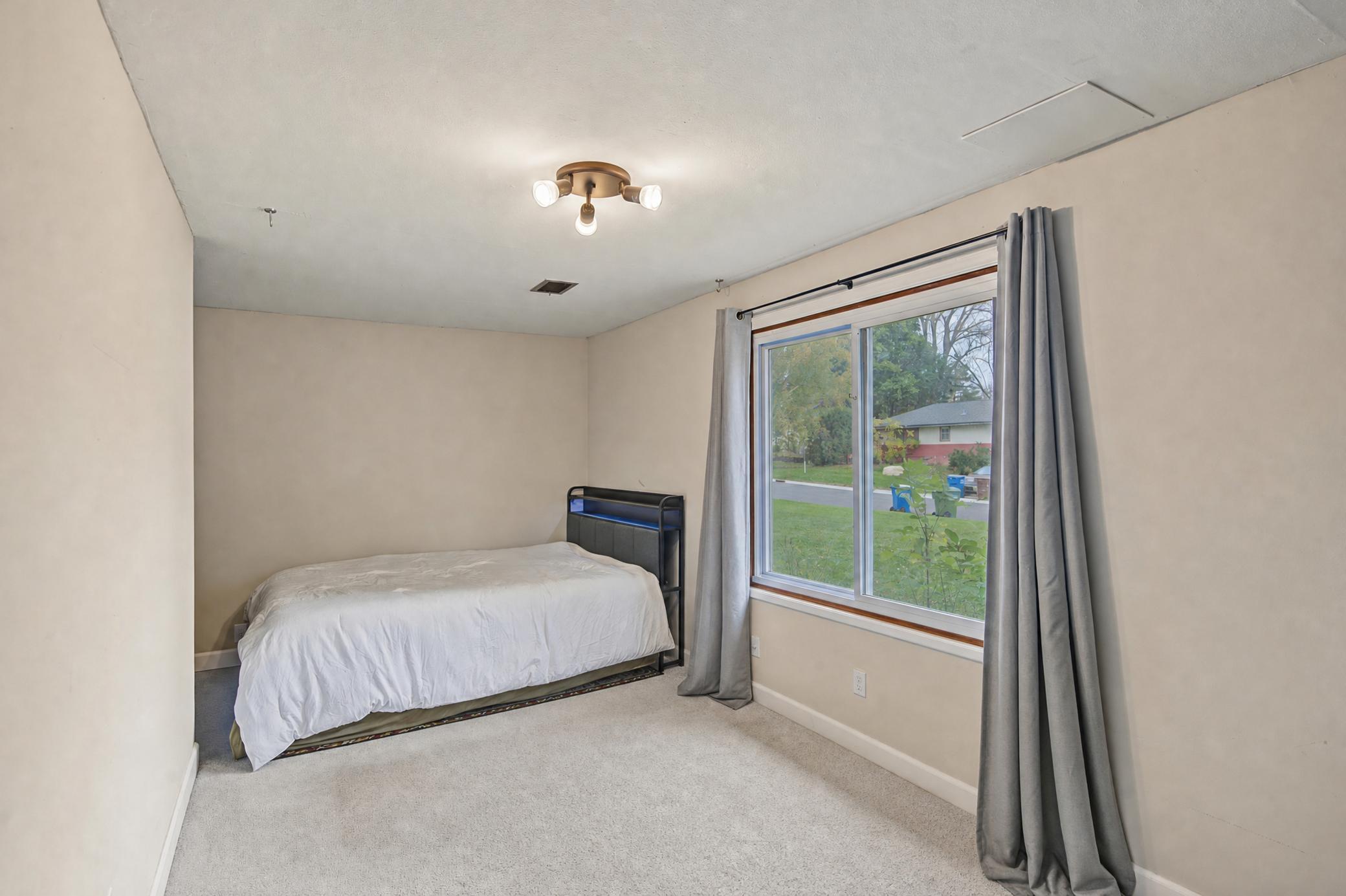 View of Residential at 13653 69th Avenue, Maple Grove MN 55311, Maple Grove (11 of 34) - Mike Wilen | Minnesota Team Real Estate