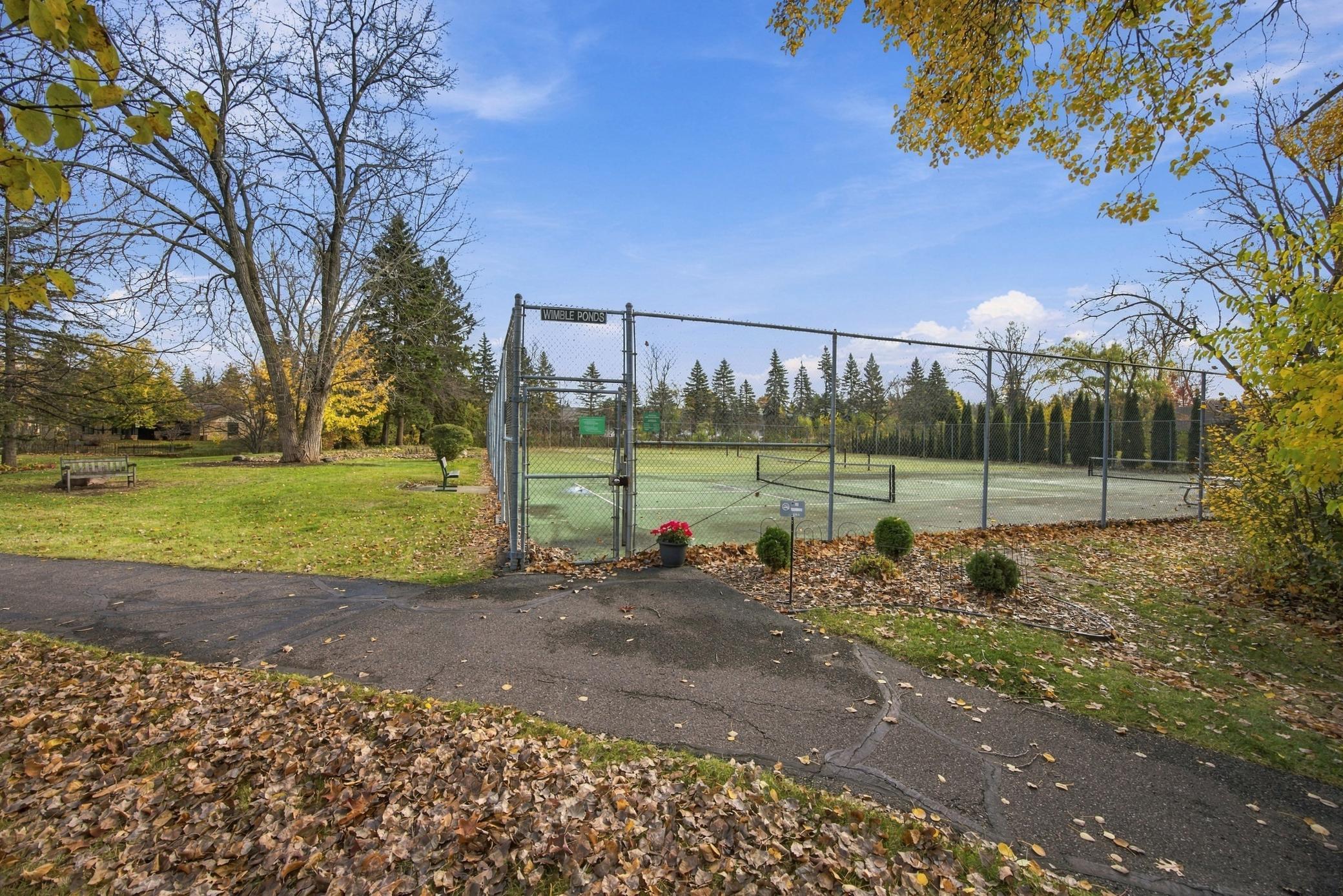 View of Residential at 1014 Weston Lane, Plymouth MN 55447, Plymouth (28 of 37) - Mike Wilen | Minnesota Team Real Estate