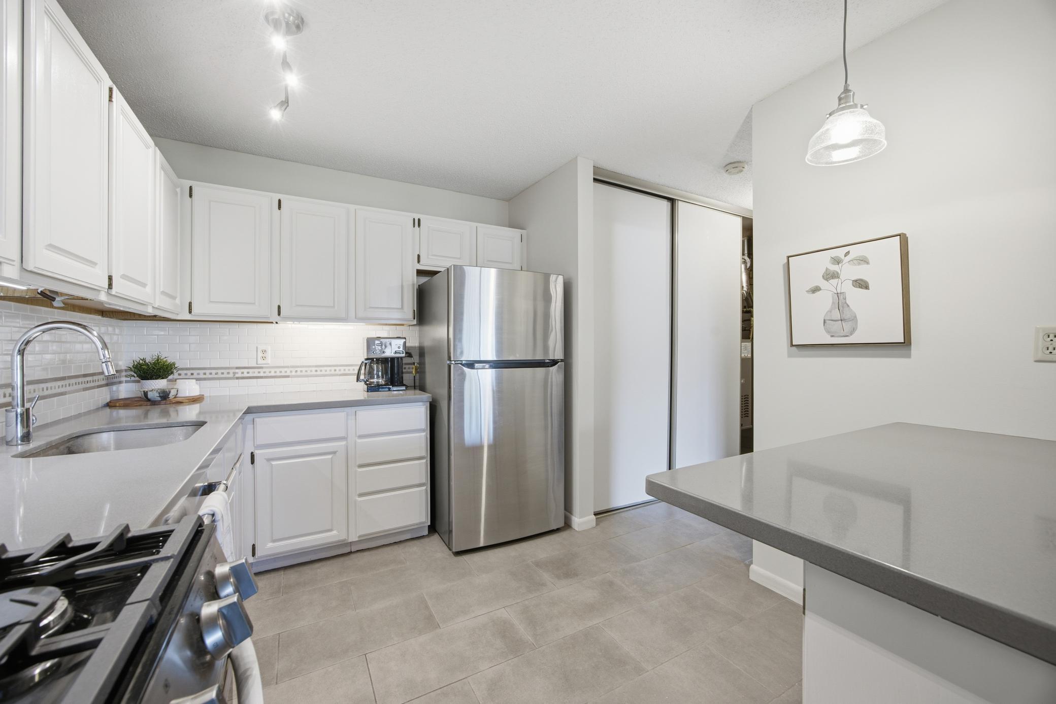View of Residential at 1014 Weston Lane, Plymouth MN 55447, Plymouth (14 of 37) - Mike Wilen | Minnesota Team Real Estate