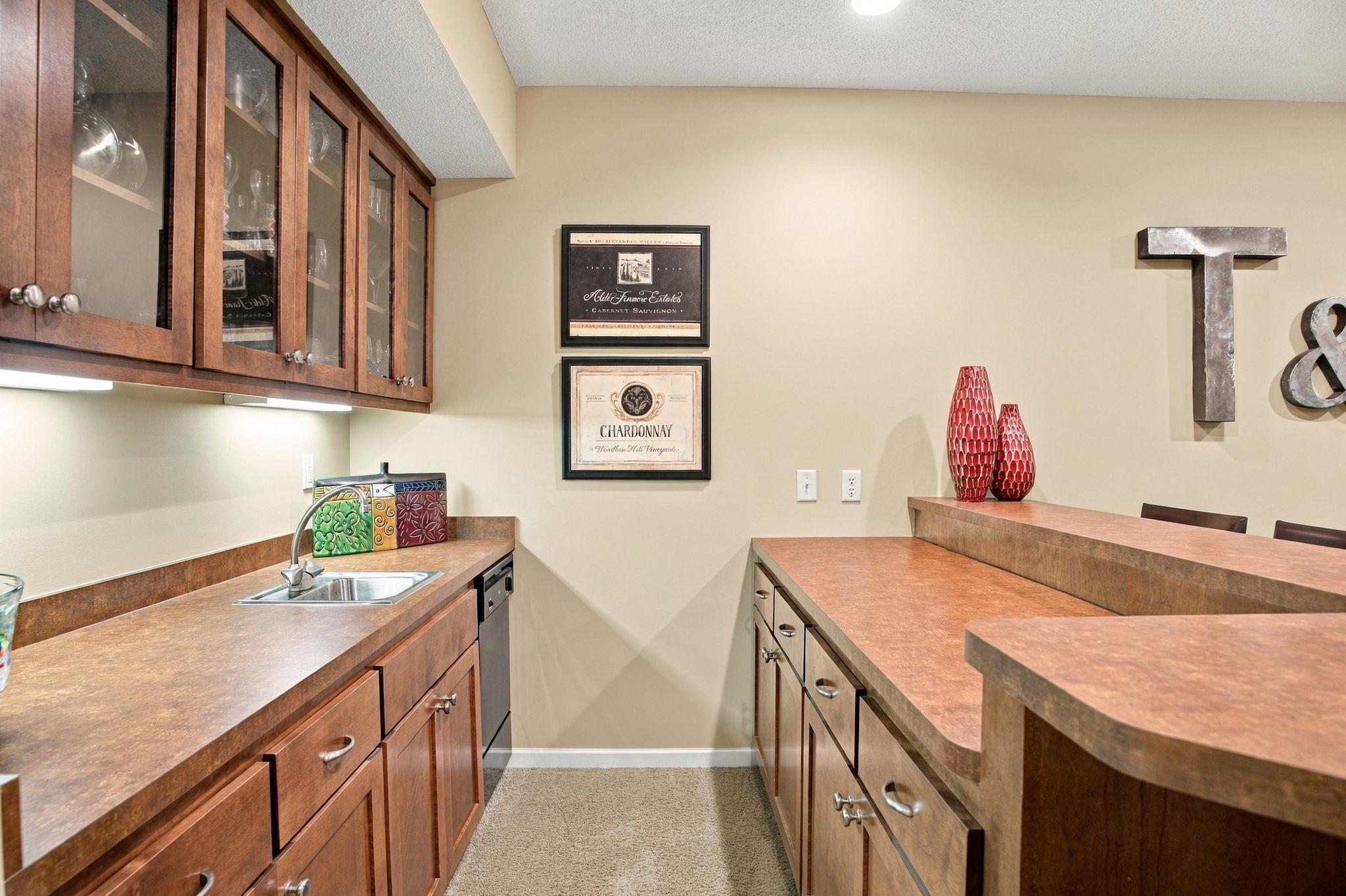 View of Residential at 6042 Clarion Circle, Minnetonka MN 55343, Minnetonka (45 of 63) - Mike Wilen | Minnesota Team Real Estate