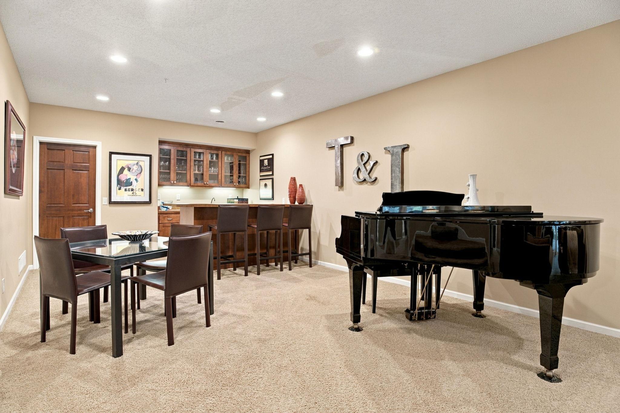 View of Residential at 6042 Clarion Circle, Minnetonka MN 55343, Minnetonka (42 of 63) - Mike Wilen | Minnesota Team Real Estate