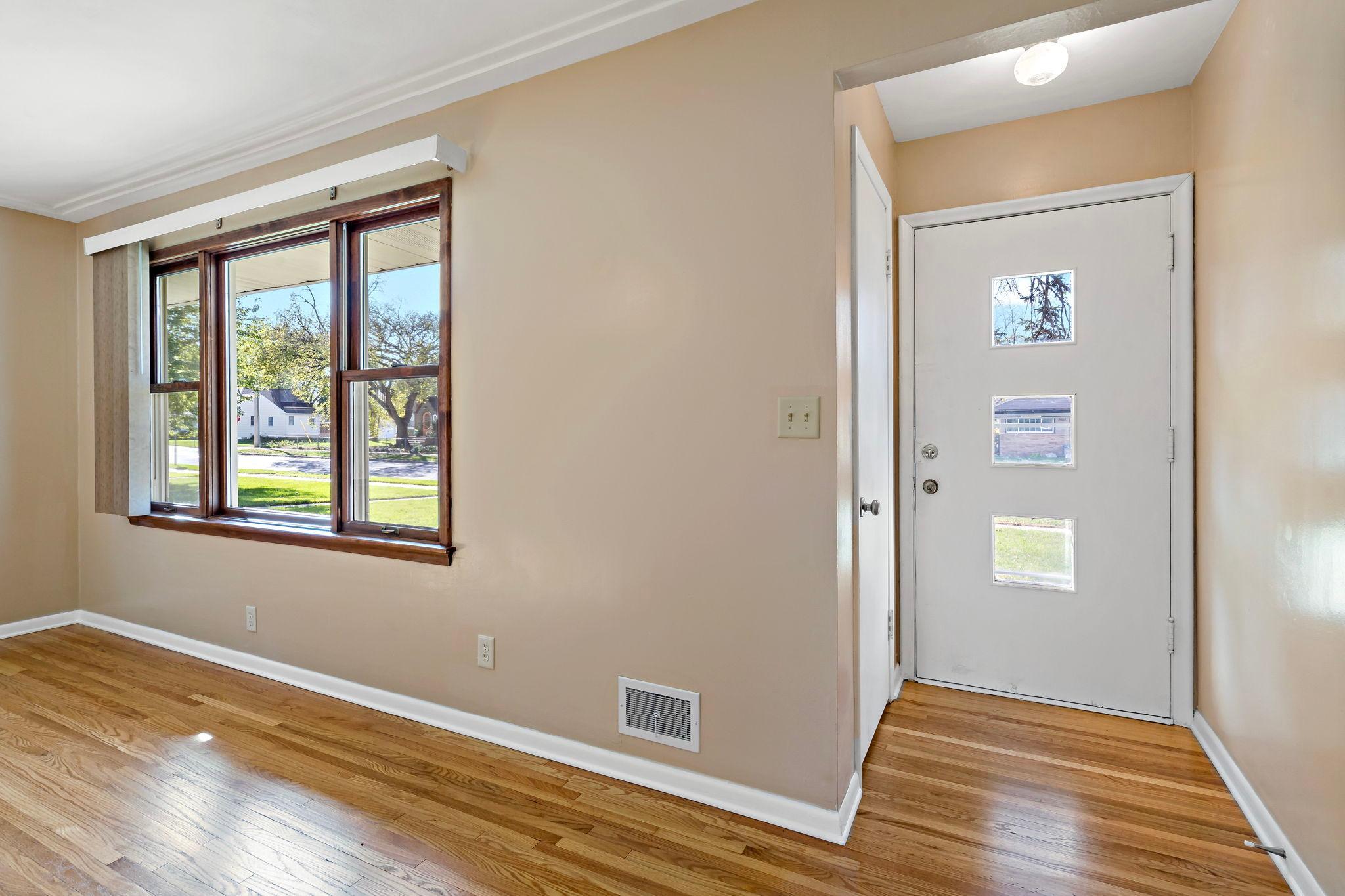 View of Residential at 4314 Zane Avenue, Crystal MN 55422, Crystal (8 of 45) - Mike Wilen | Minnesota Team Real Estate
