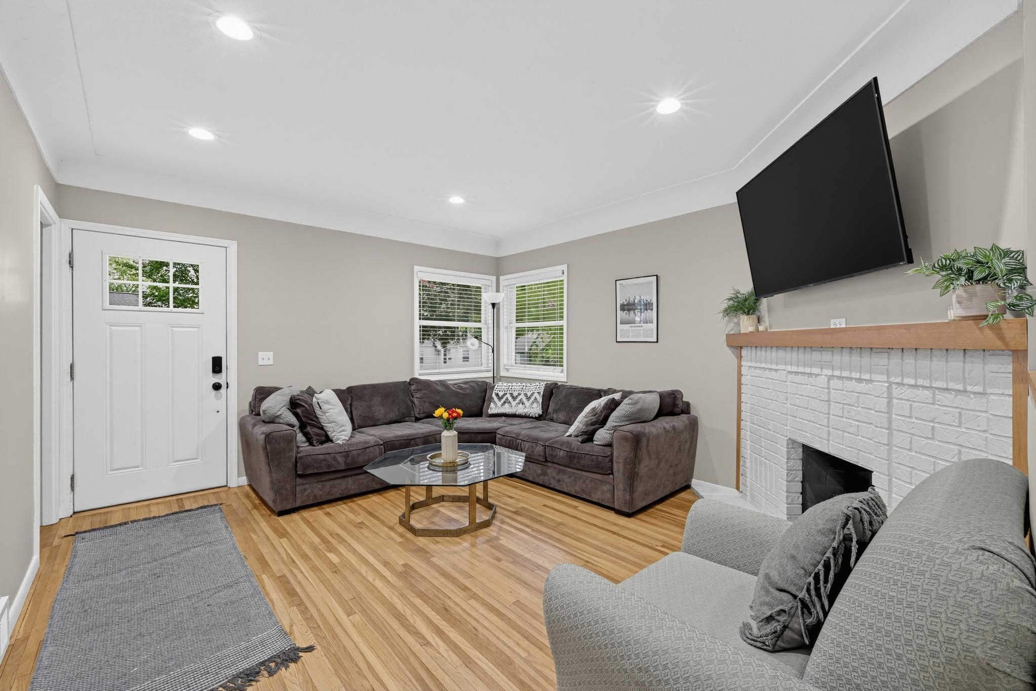 View of Residential at 3514 3rd Street, Minneapolis MN 55418, Minneapolis (2 of 24) - Mike Wilen | Minnesota Team Real Estate