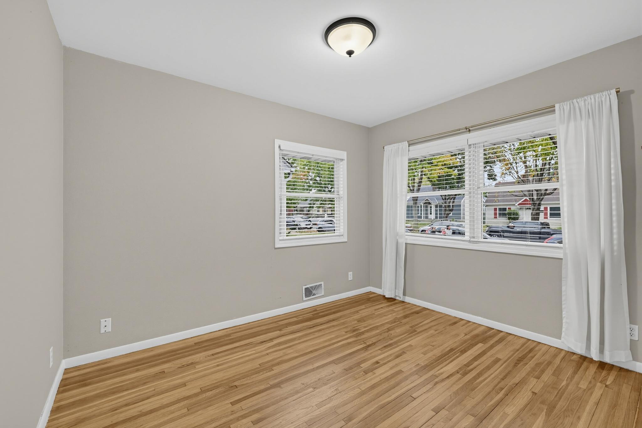 View of Residential at 3514 3rd Street, Minneapolis MN 55418, Minneapolis (9 of 24) - Mike Wilen | Minnesota Team Real Estate