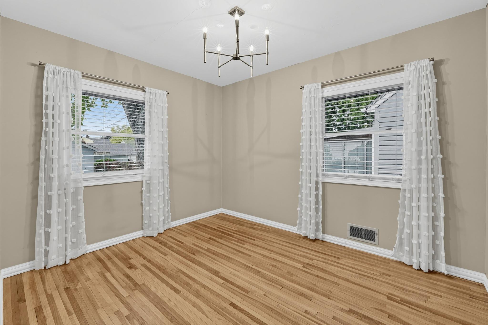 View of Residential at 3514 3rd Street, Minneapolis MN 55418, Minneapolis (10 of 24) - Mike Wilen | Minnesota Team Real Estate