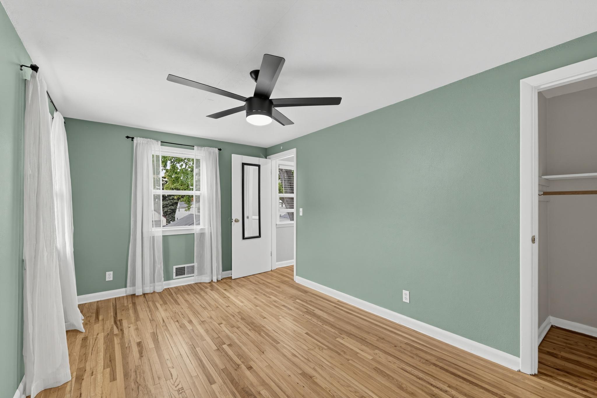 View of Residential at 3514 3rd Street, Minneapolis MN 55418, Minneapolis (14 of 24) - Mike Wilen | Minnesota Team Real Estate