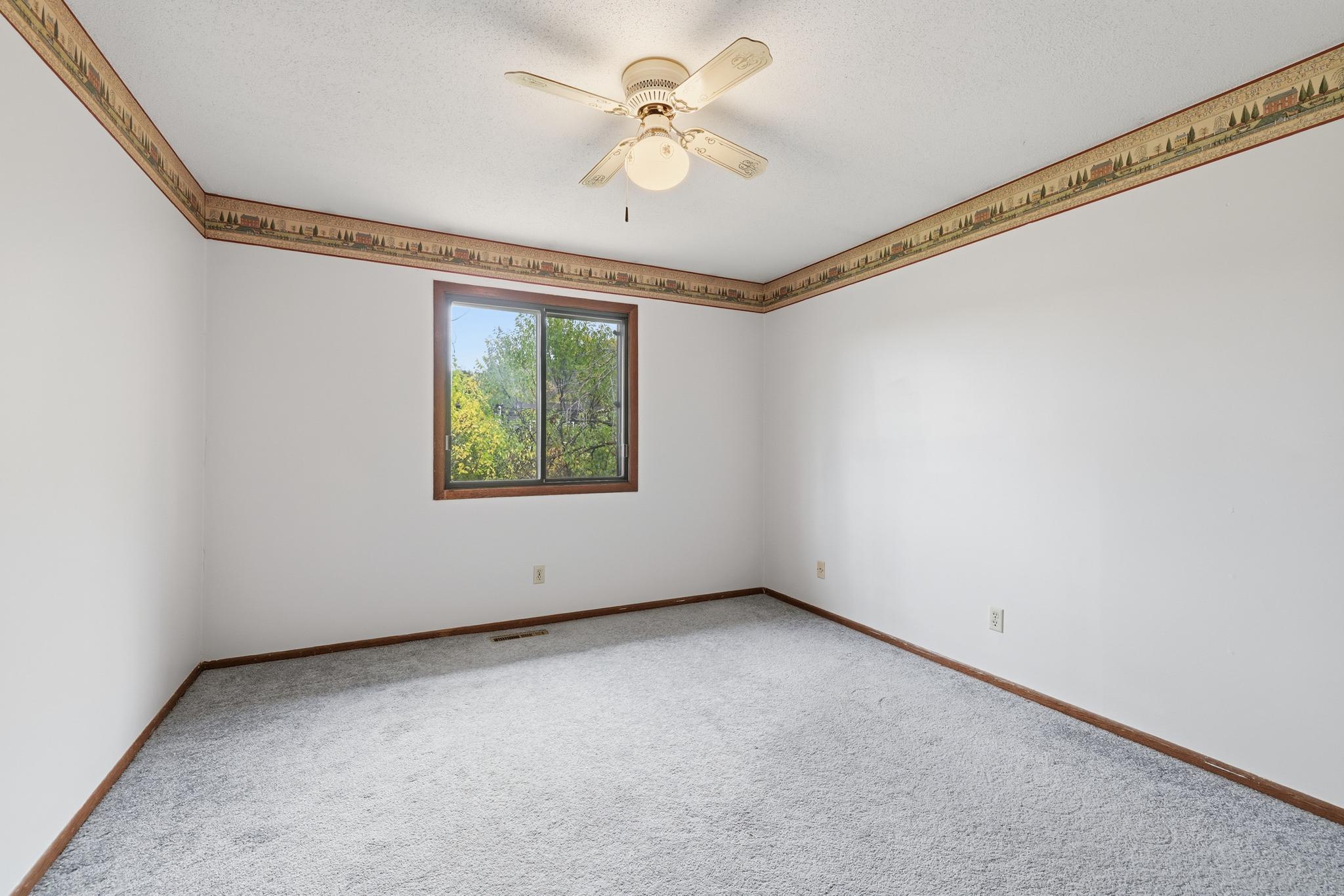 View of Residential at 326 Morningside Circle, Saint Paul MN 55119, Saint Paul (20 of 26) - Mike Wilen | Minnesota Team Real Estate