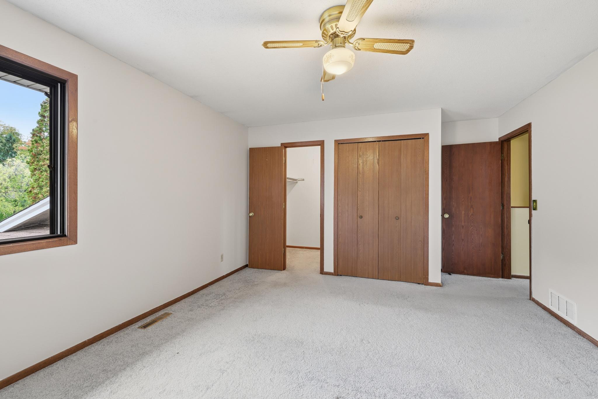 View of Residential at 326 Morningside Circle, Saint Paul MN 55119, Saint Paul (19 of 26) - Mike Wilen | Minnesota Team Real Estate