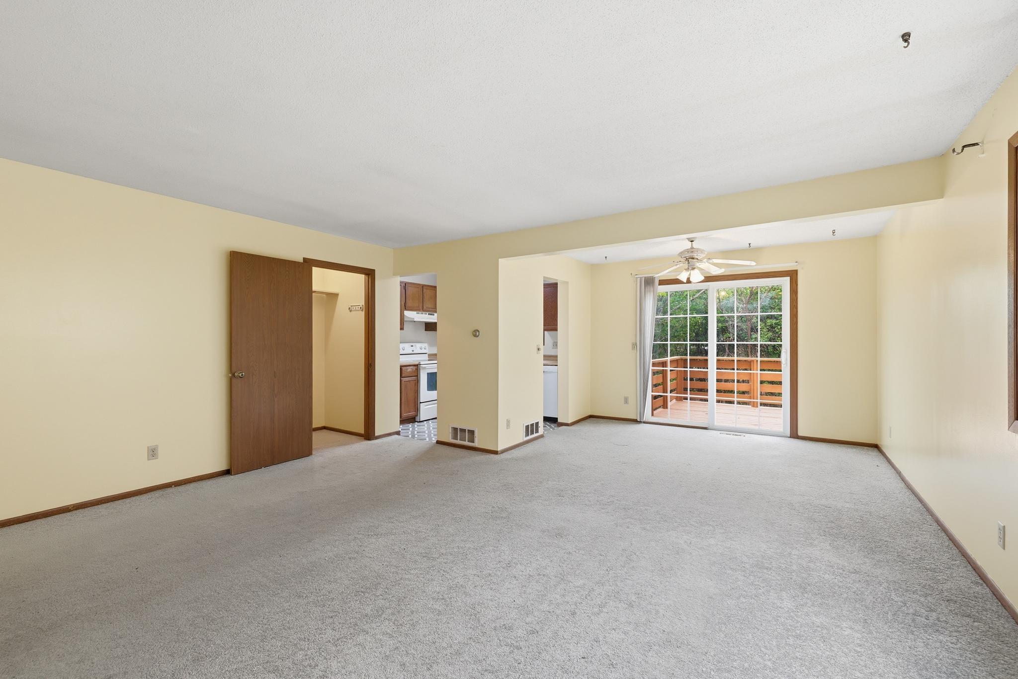 View of Residential at 326 Morningside Circle, Saint Paul MN 55119, Saint Paul (16 of 26) - Mike Wilen | Minnesota Team Real Estate