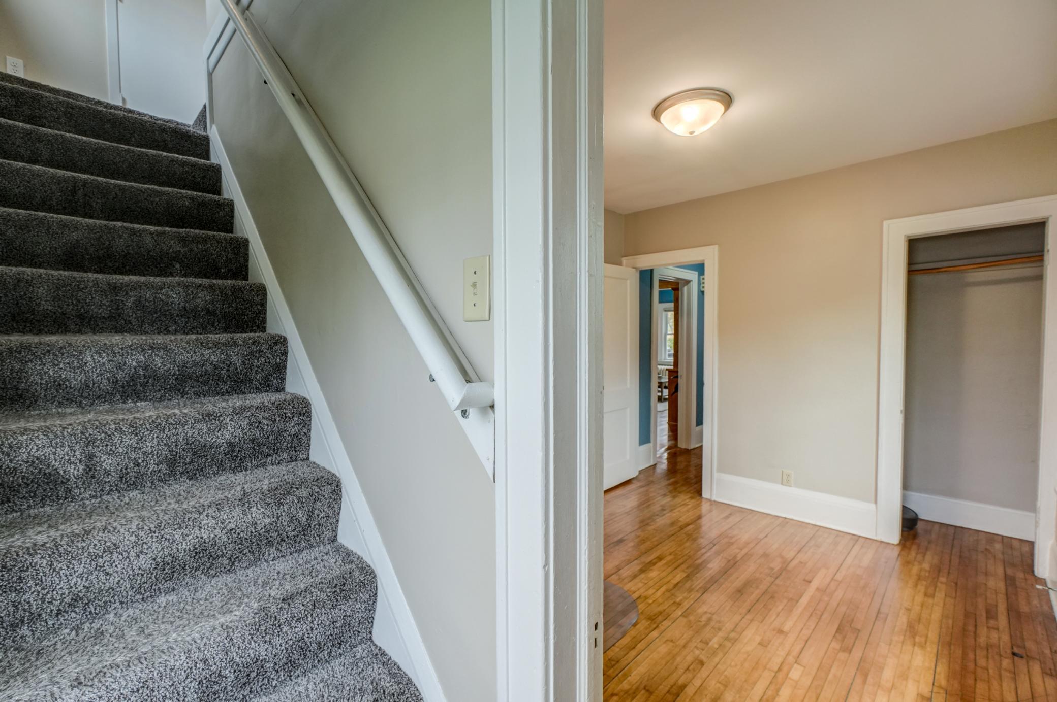 View of Residential at 1355 Upton Avenue, Minneapolis MN 55411, Minneapolis (31 of 49) - Mike Wilen | Minnesota Team Real Estate