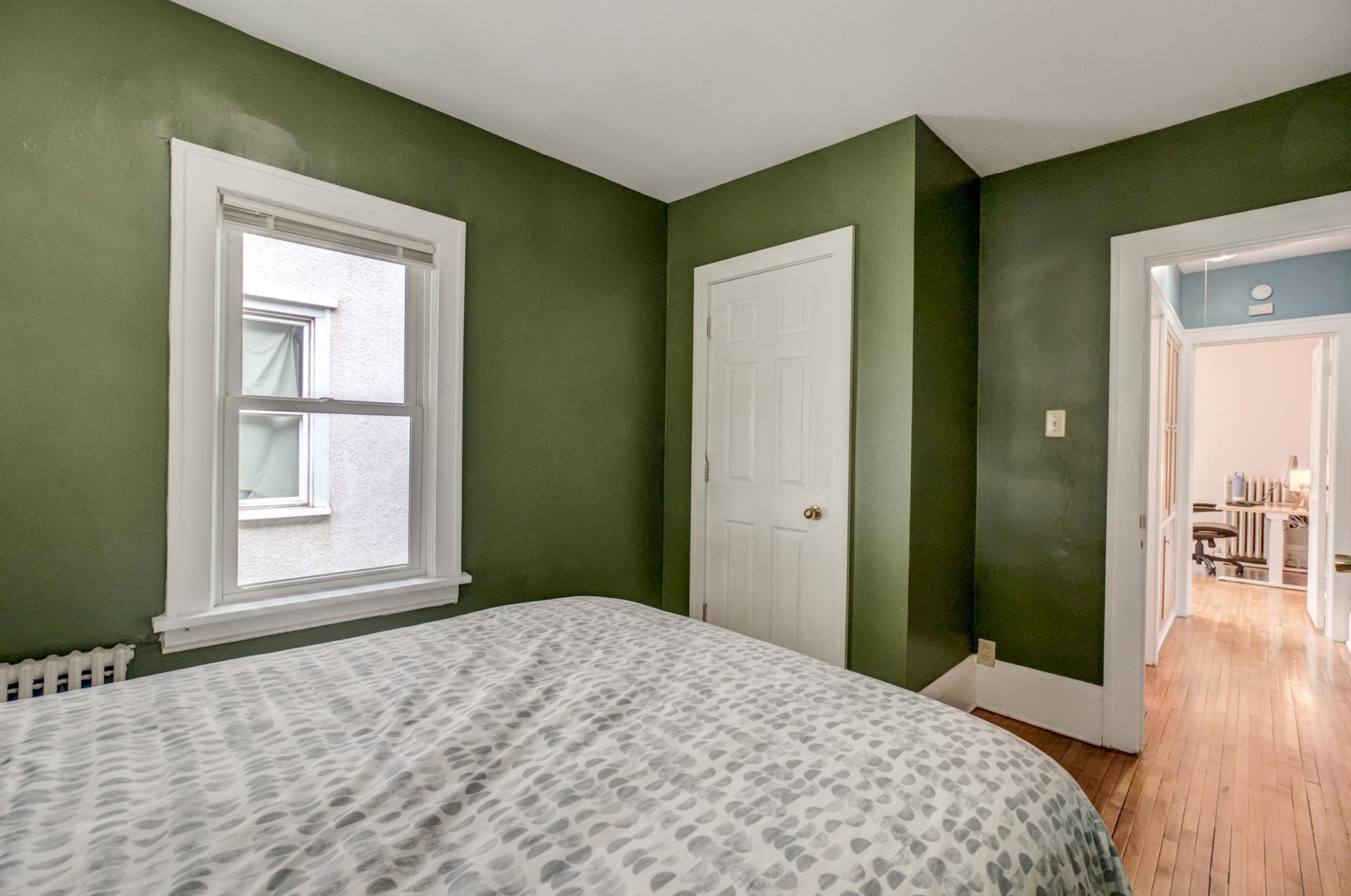 View of Residential at 1355 Upton Avenue, Minneapolis MN 55411, Minneapolis (25 of 49) - Mike Wilen | Minnesota Team Real Estate