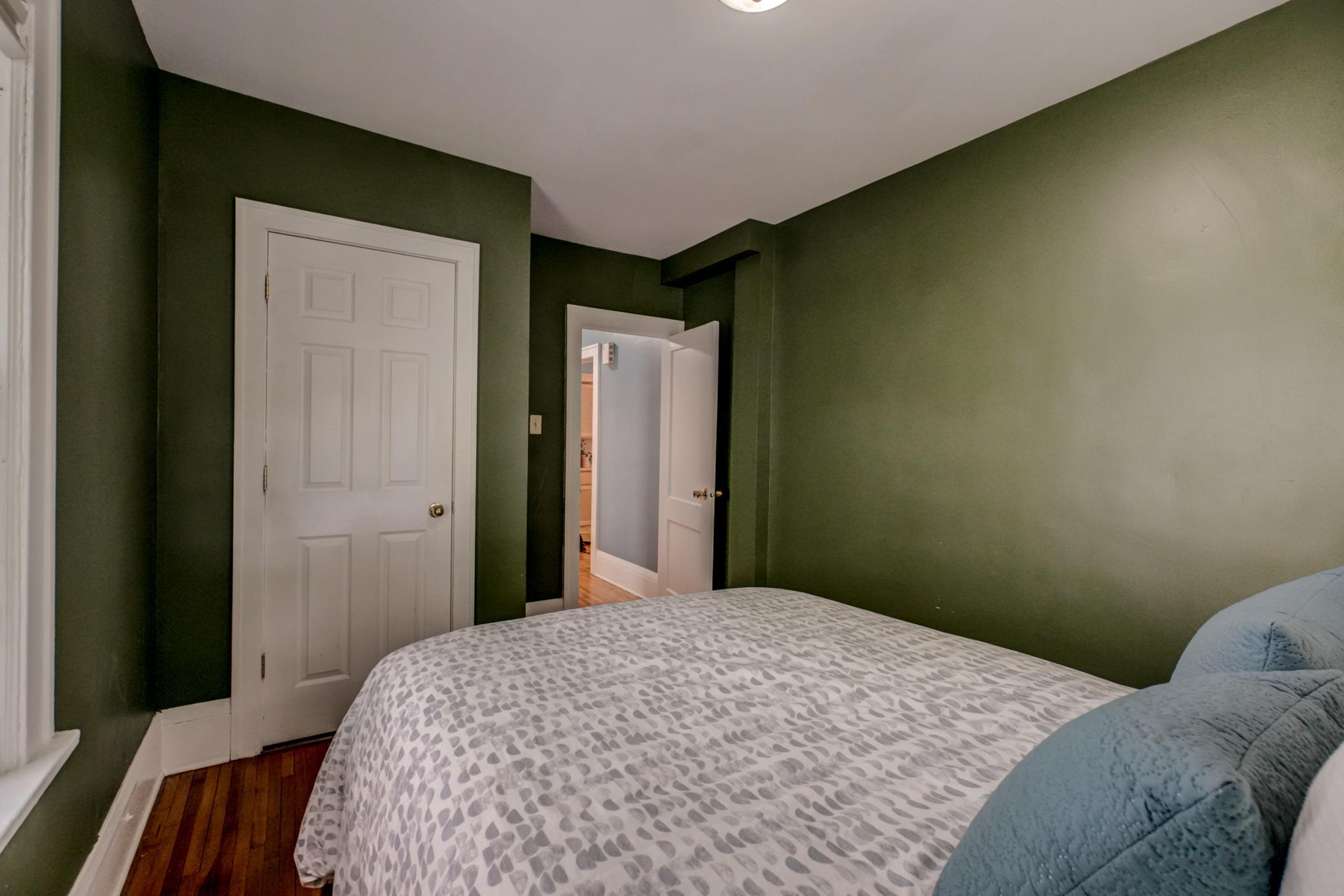 View of Residential at 1355 Upton Avenue, Minneapolis MN 55411, Minneapolis (24 of 49) - Mike Wilen | Minnesota Team Real Estate