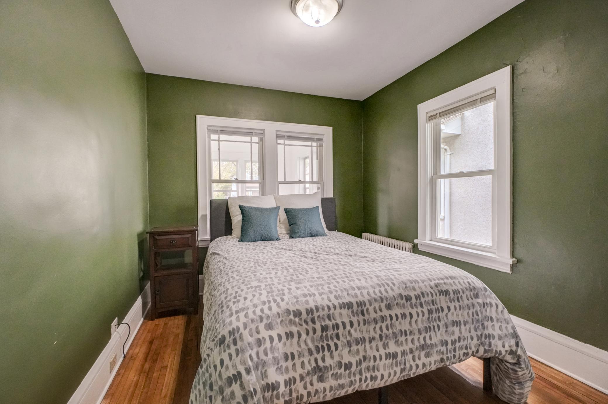 View of Residential at 1355 Upton Avenue, Minneapolis MN 55411, Minneapolis (22 of 49) - Mike Wilen | Minnesota Team Real Estate