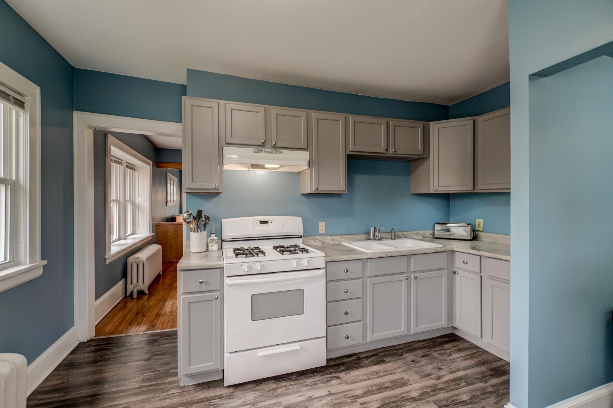 View of Residential at 1355 Upton Avenue, Minneapolis MN 55411, Minneapolis (17 of 49) - Mike Wilen | Minnesota Team Real Estate