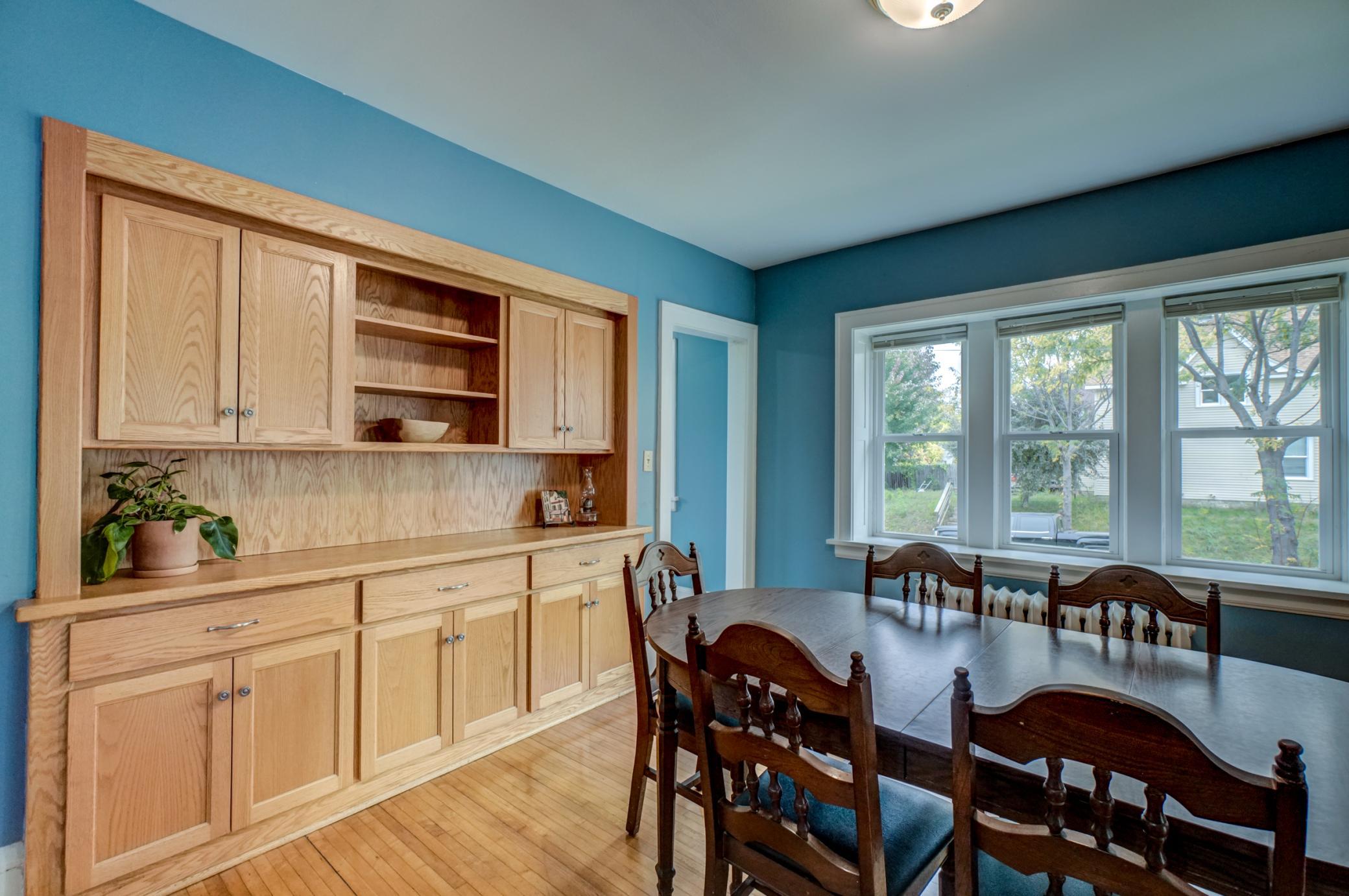 View of Residential at 1355 Upton Avenue, Minneapolis MN 55411, Minneapolis (16 of 49) - Mike Wilen | Minnesota Team Real Estate