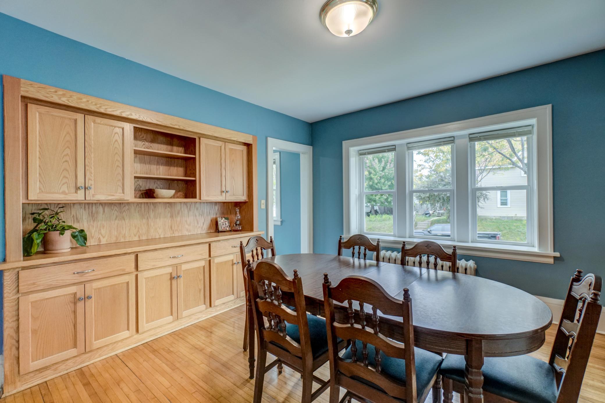 View of Residential at 1355 Upton Avenue, Minneapolis MN 55411, Minneapolis (13 of 49) - Mike Wilen | Minnesota Team Real Estate